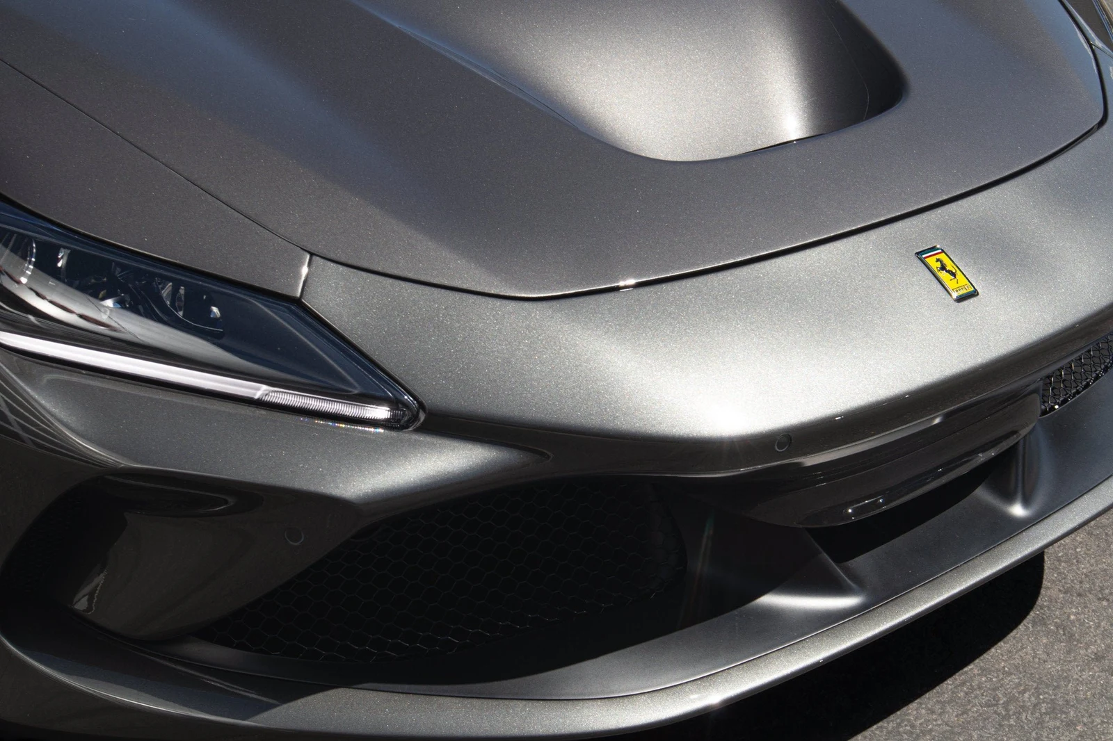 2022 Ferrari F8 Spider, 12/20
