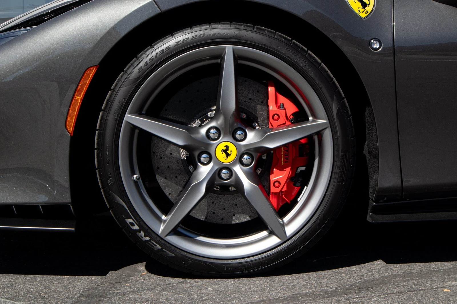 2022 Ferrari F8 Spider, 15/20