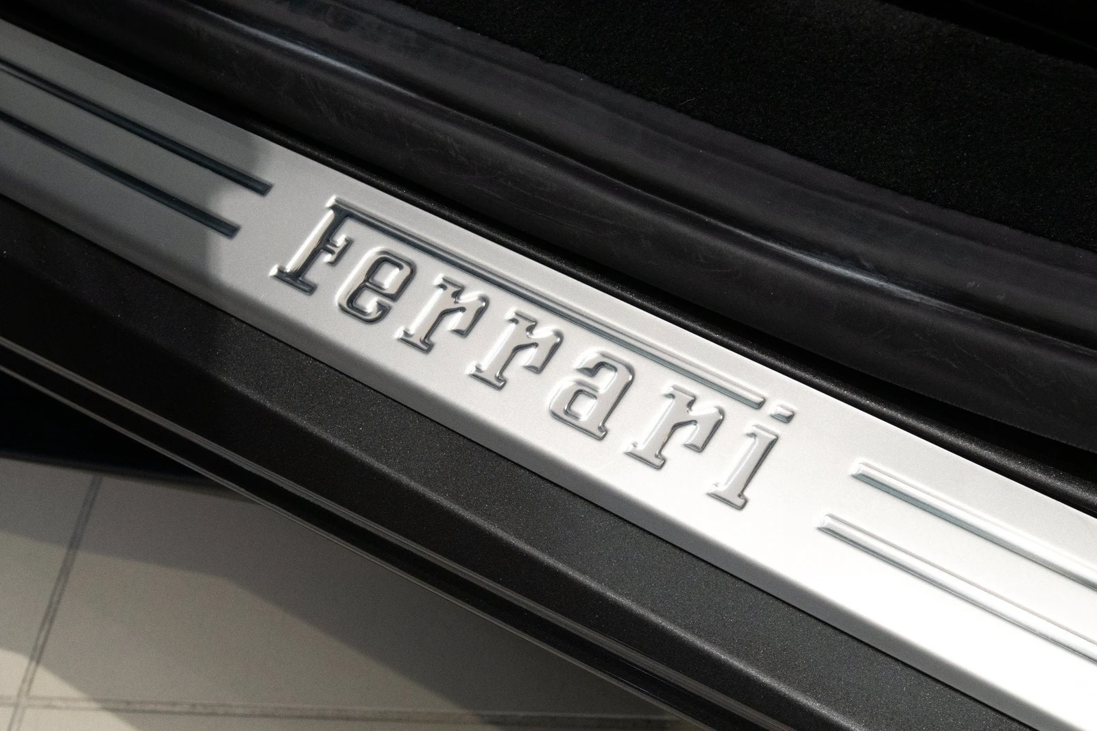 2022 Ferrari F8 Spider, 16/20