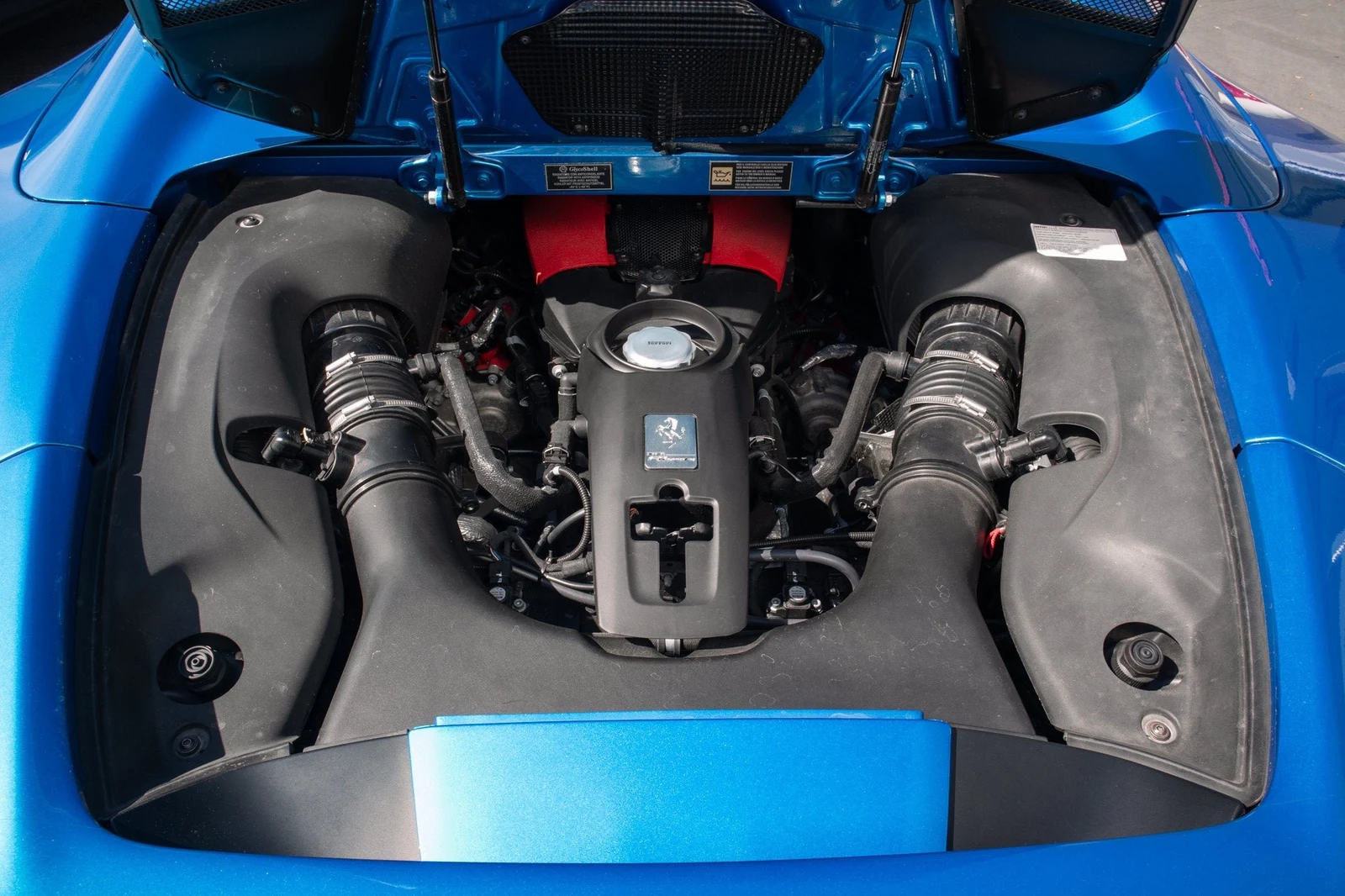 2022 Ferrari F8 Spider, 7/20