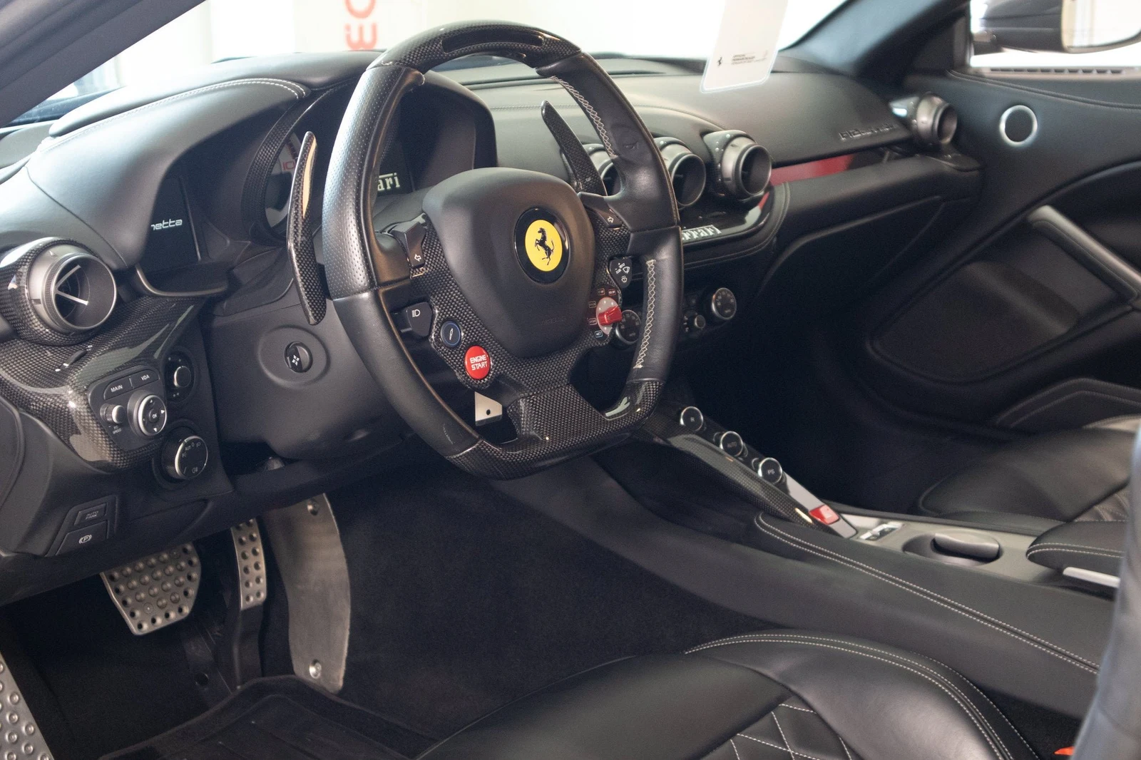 2014 Ferrari F12berlinetta, 12/14