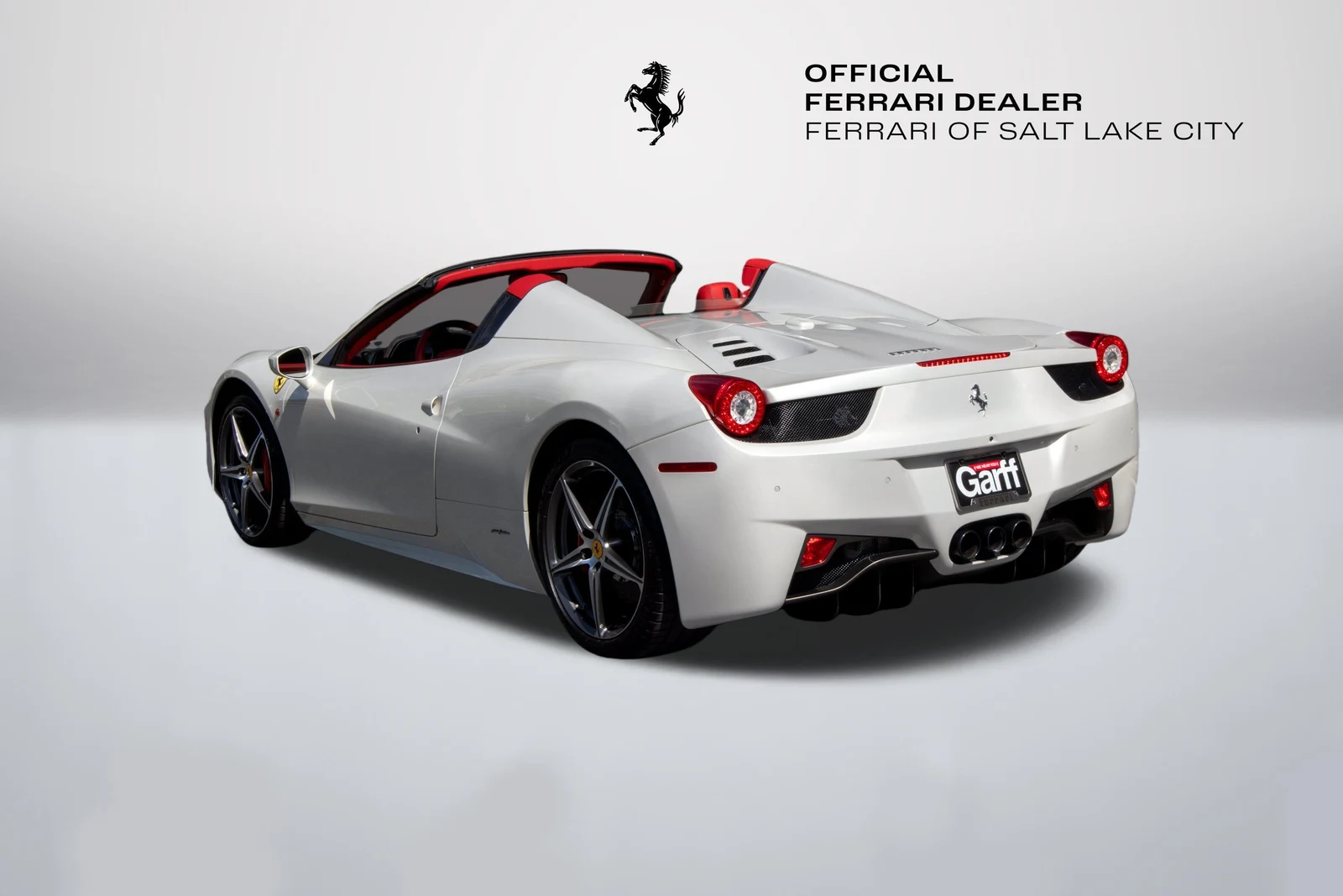 2012 Ferrari 458 Spider, 3/17