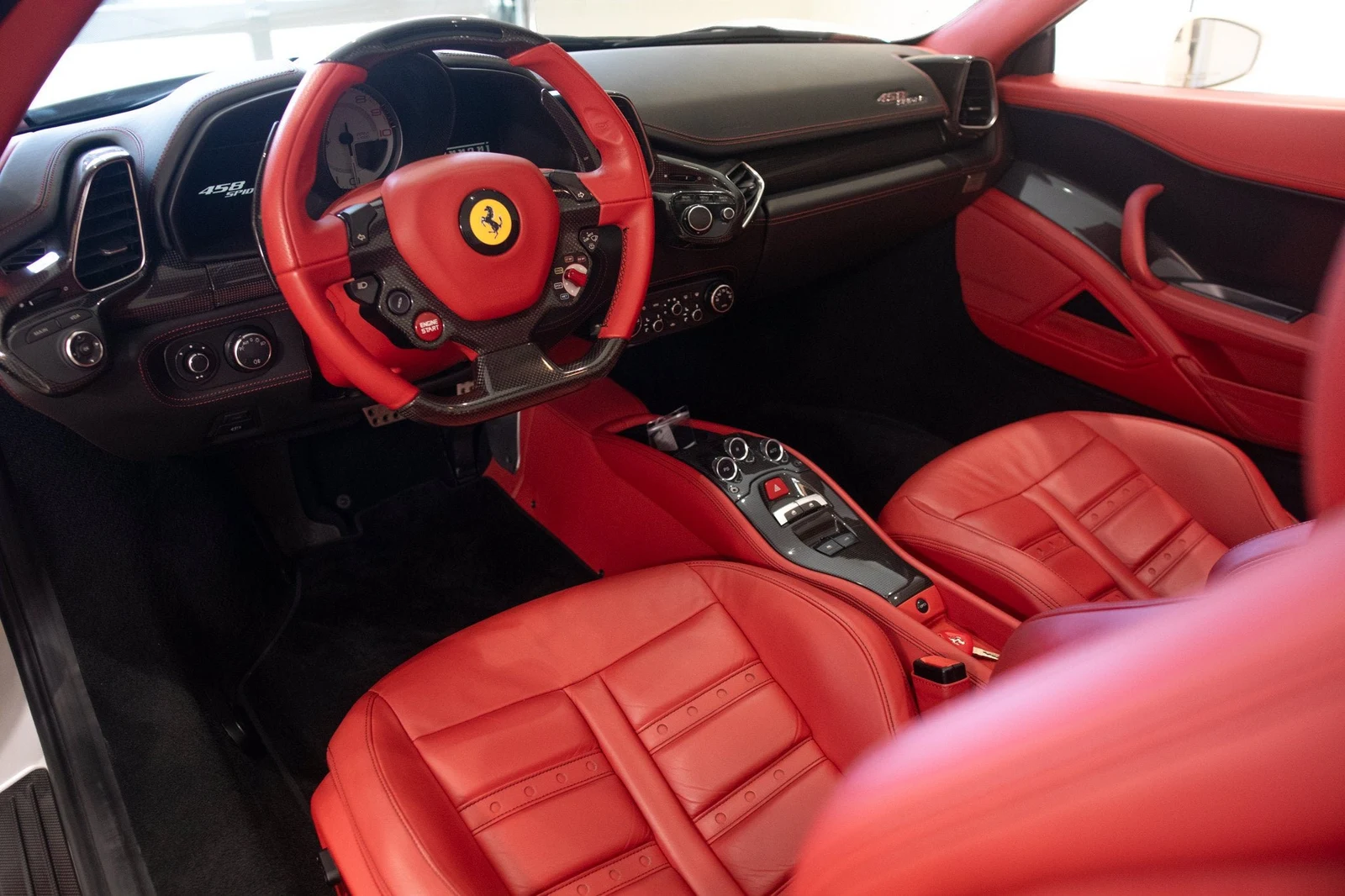 2012 Ferrari 458 Spider, 13/17
