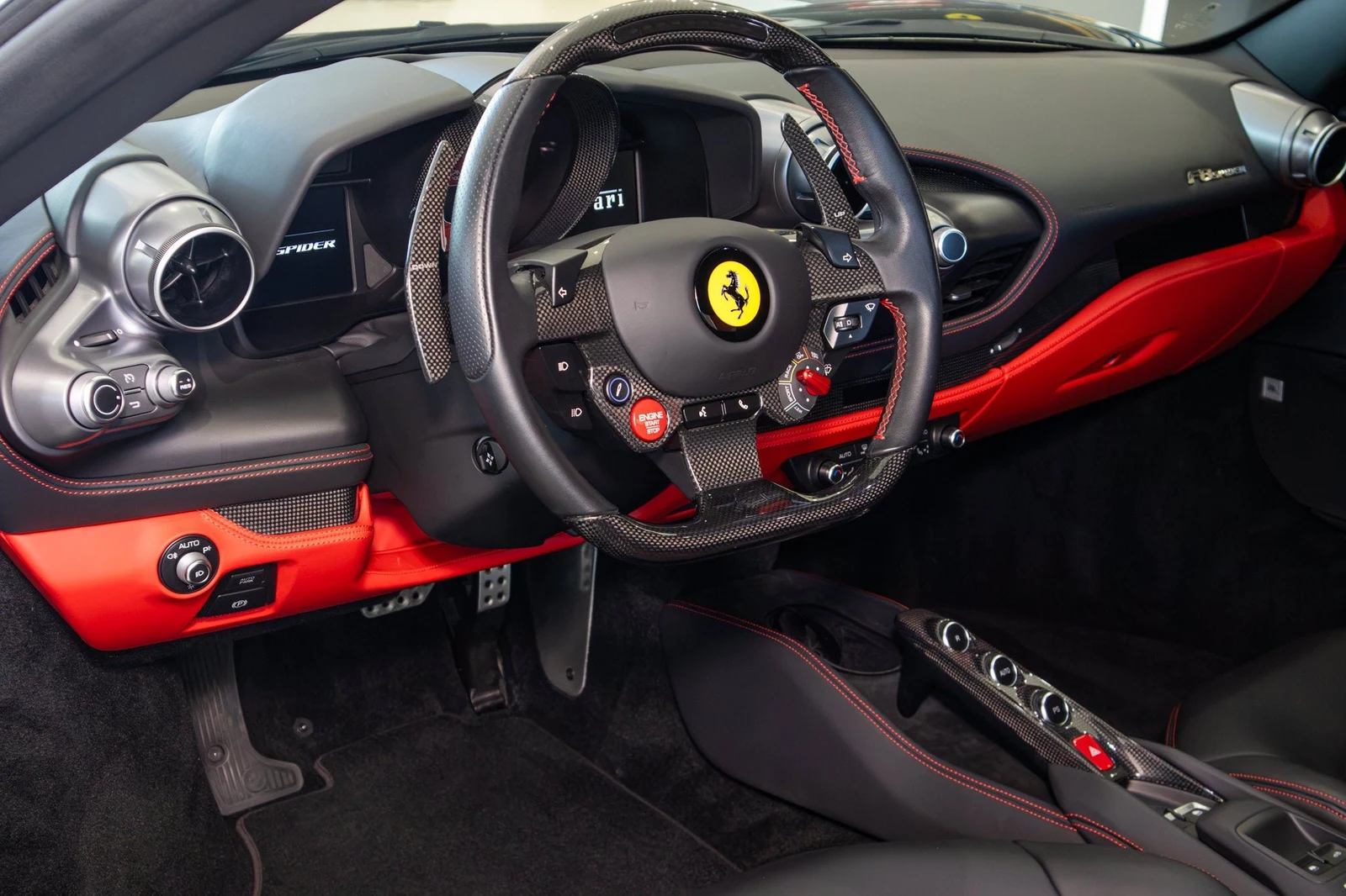 2022 Ferrari F8 Spider, 14/19