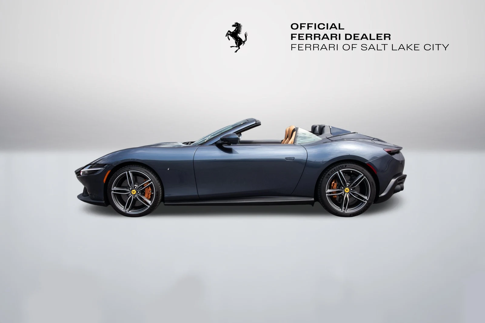 2025 Ferrari Roma Spider, 2/19