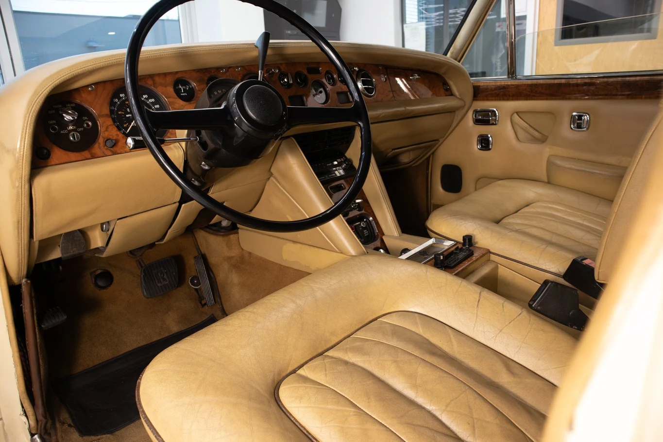 1976 Rolls-Royce Silver Shadow, 13/18