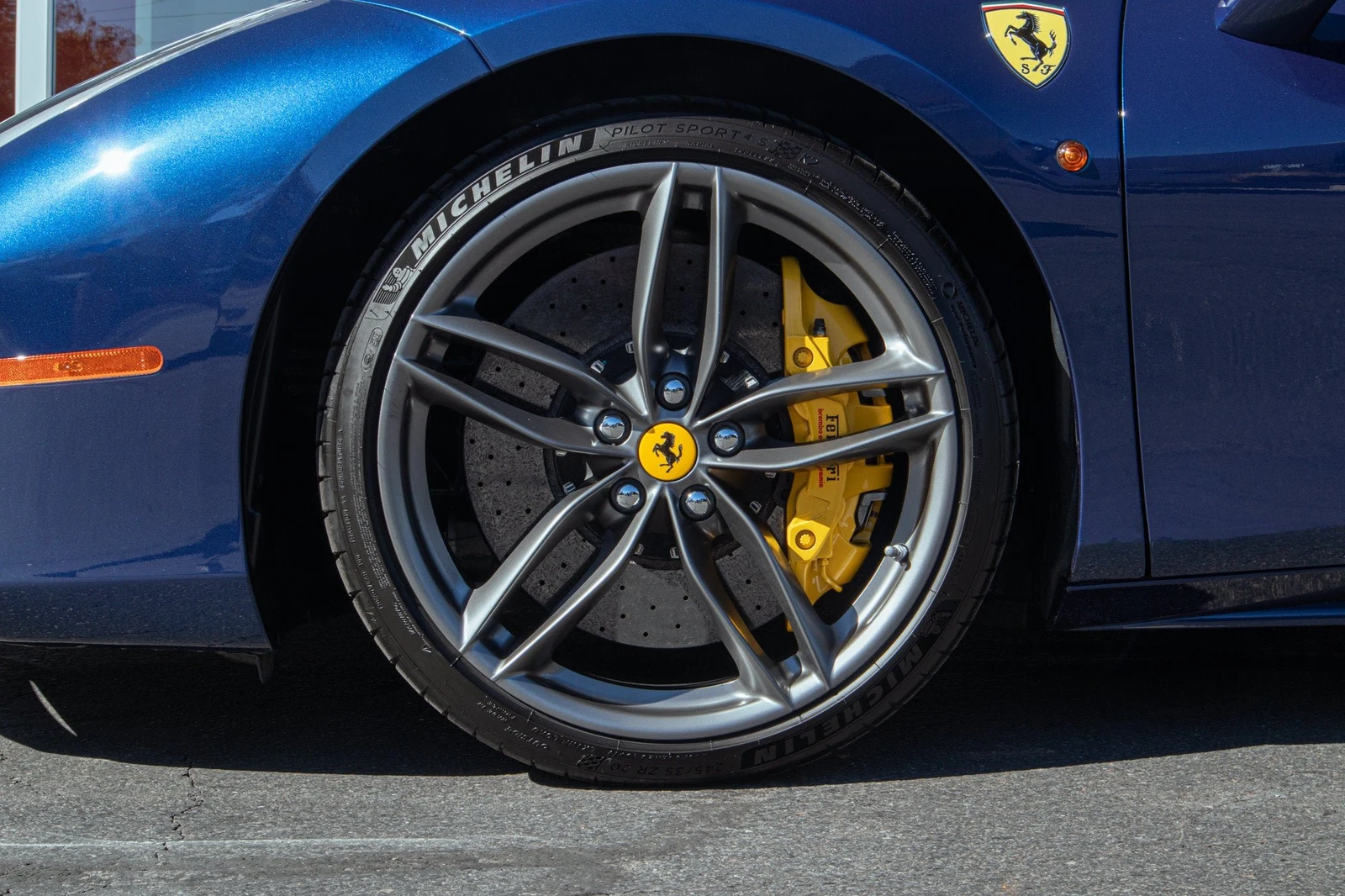 2017 Ferrari 488 Spider, 12/20