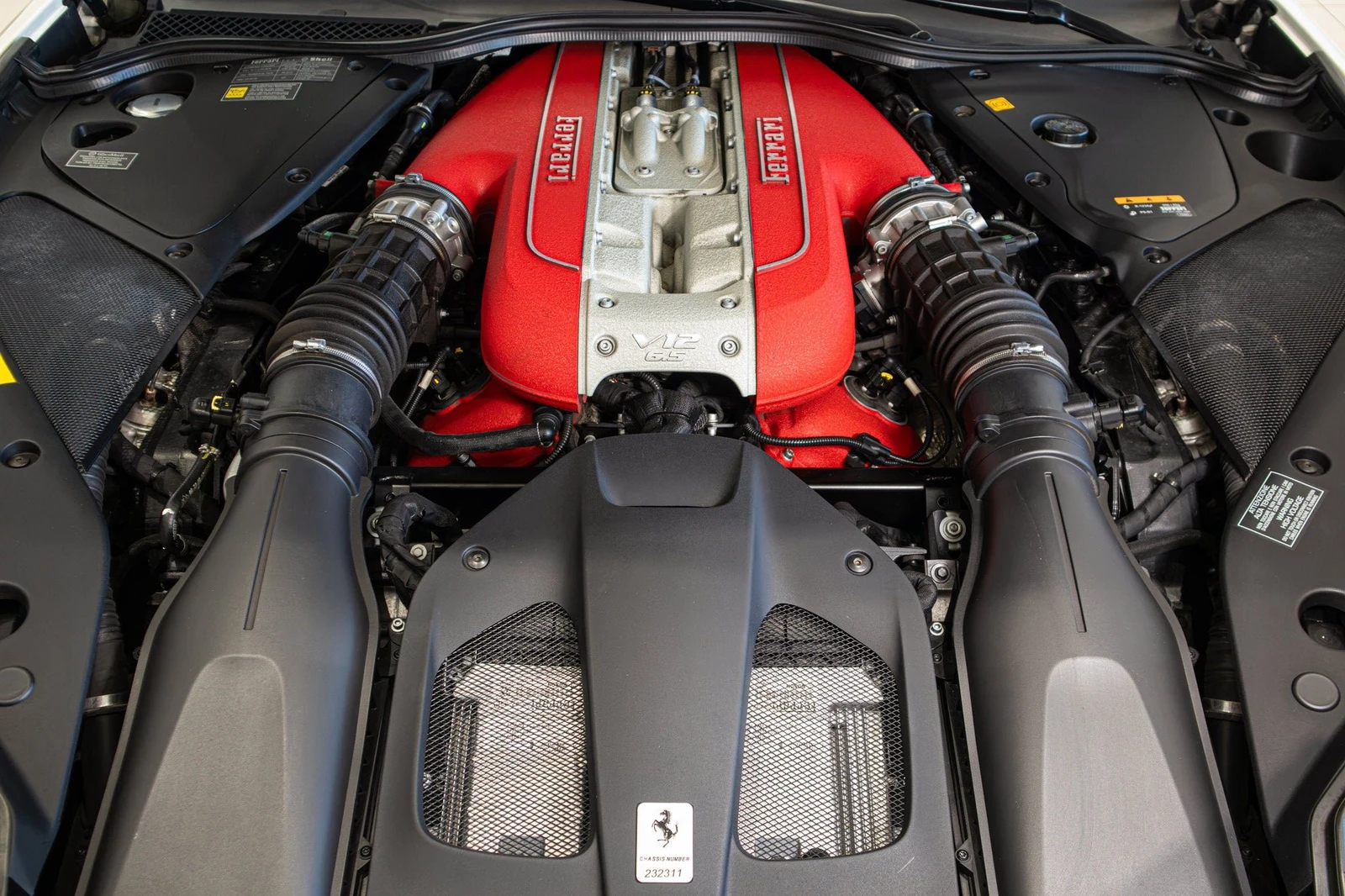 2018 Ferrari 812 Superfast, 11/19