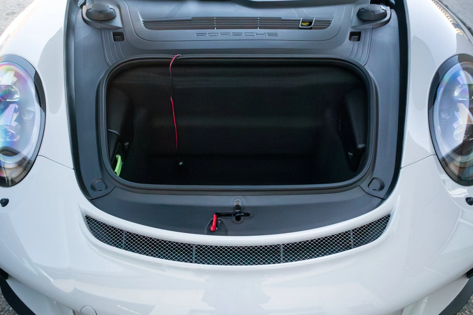 2019 Porsche 911 GT3 Touring trunk