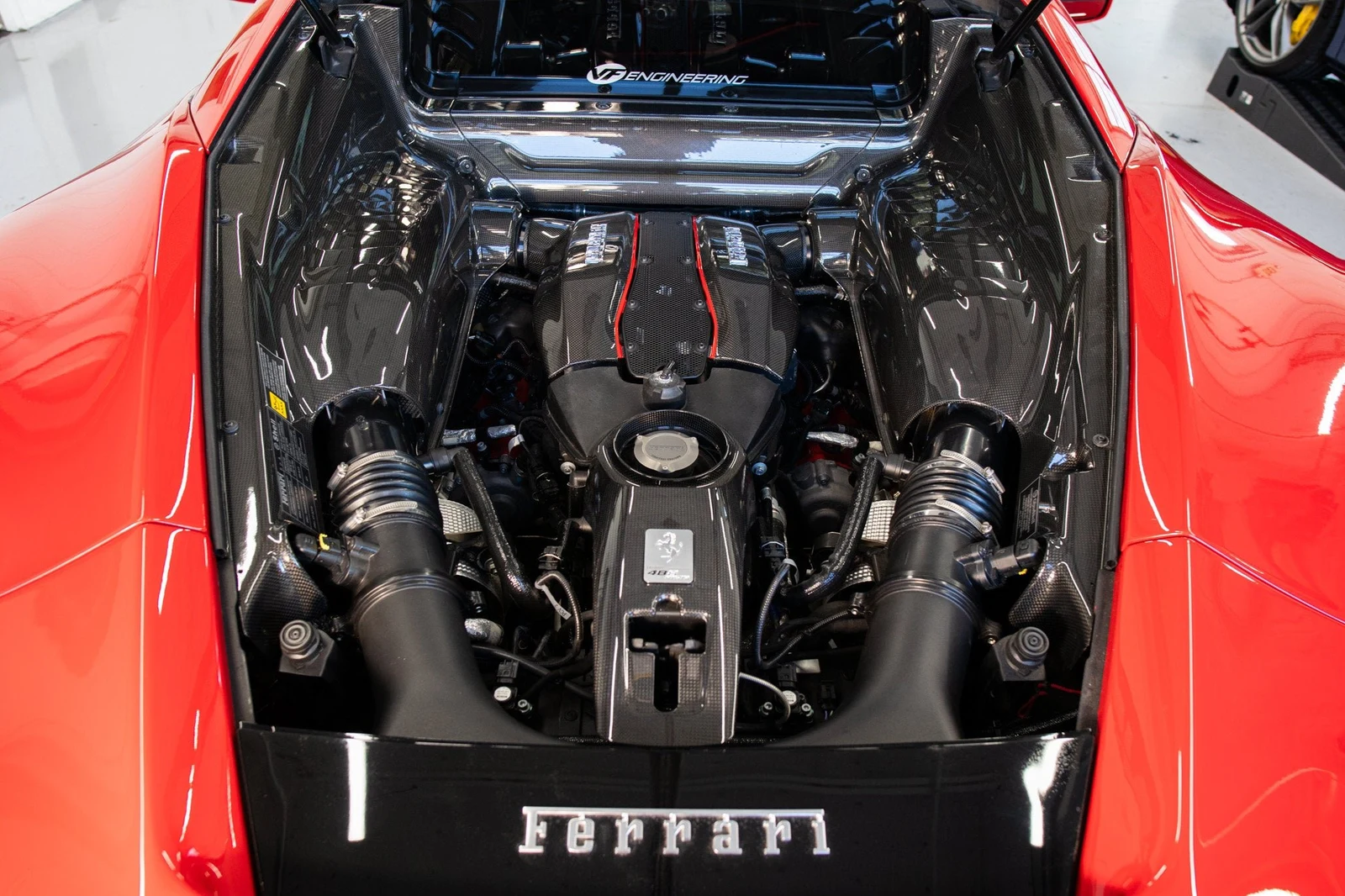 2020 Ferrari 488 Pista engine