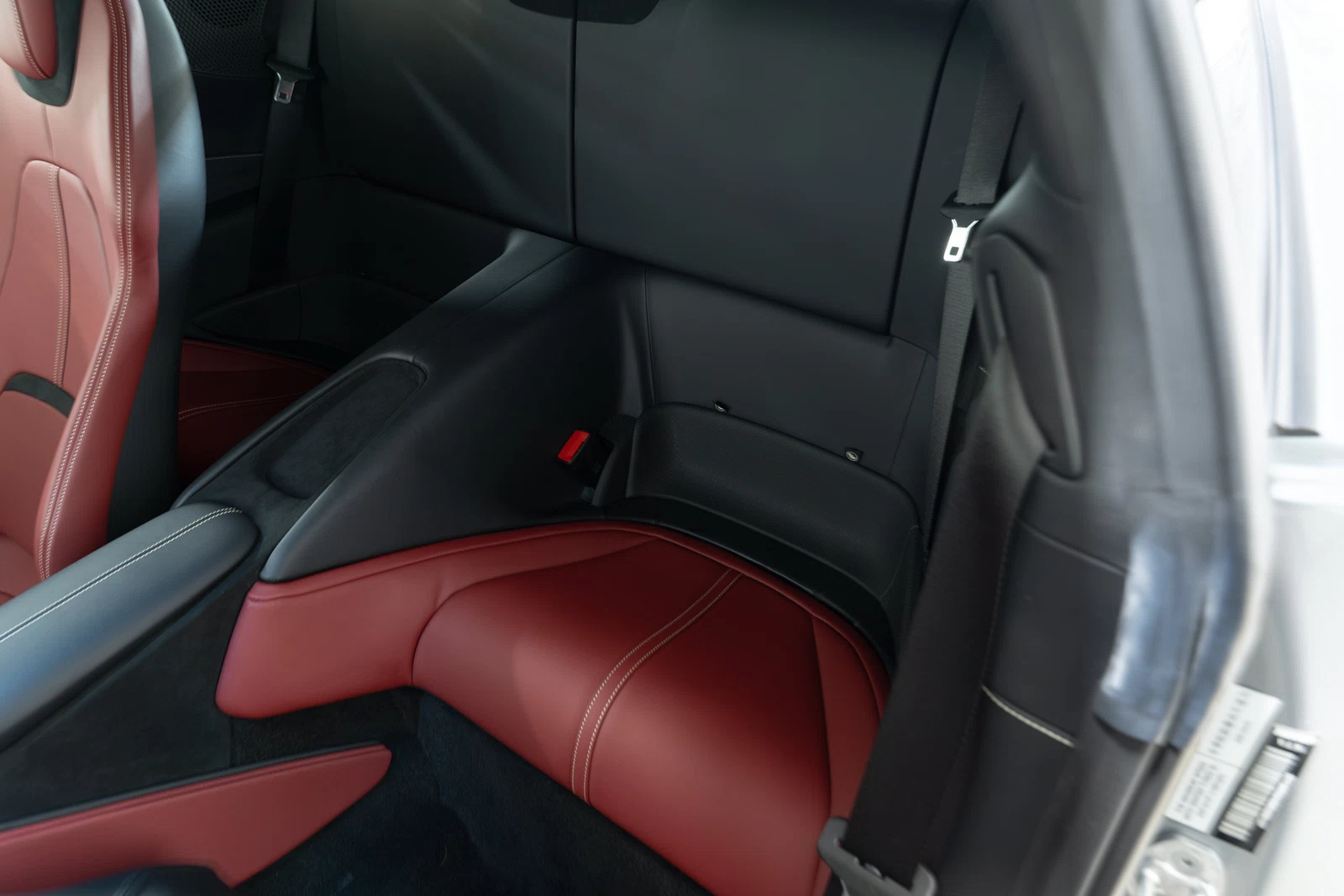 2021 Ferrari Roma, 26/29