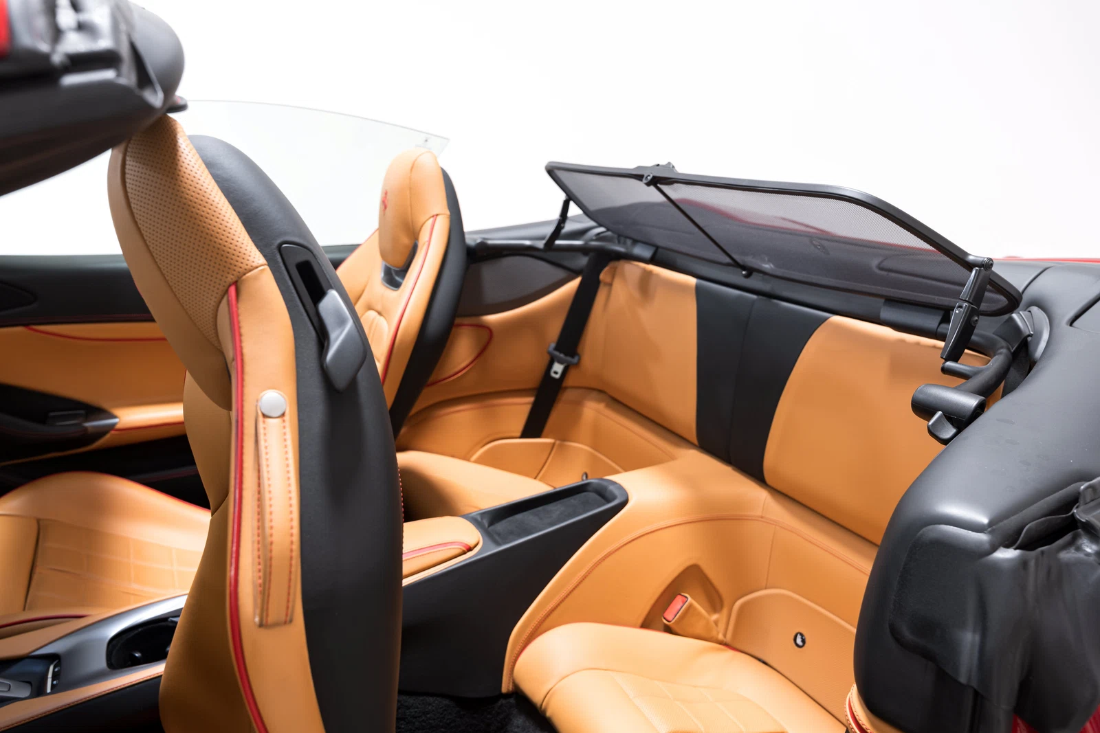 2022 Ferrari Portofino M, 28/30