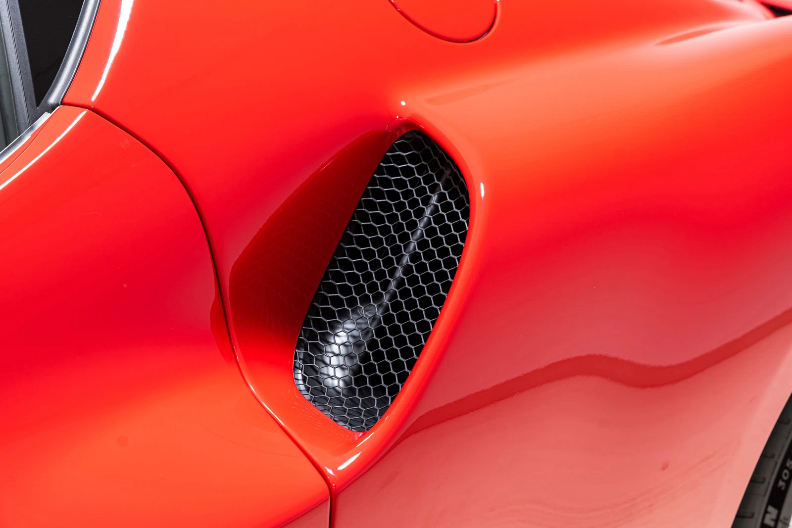 2024 Ferrari 296 GTB, 12/30