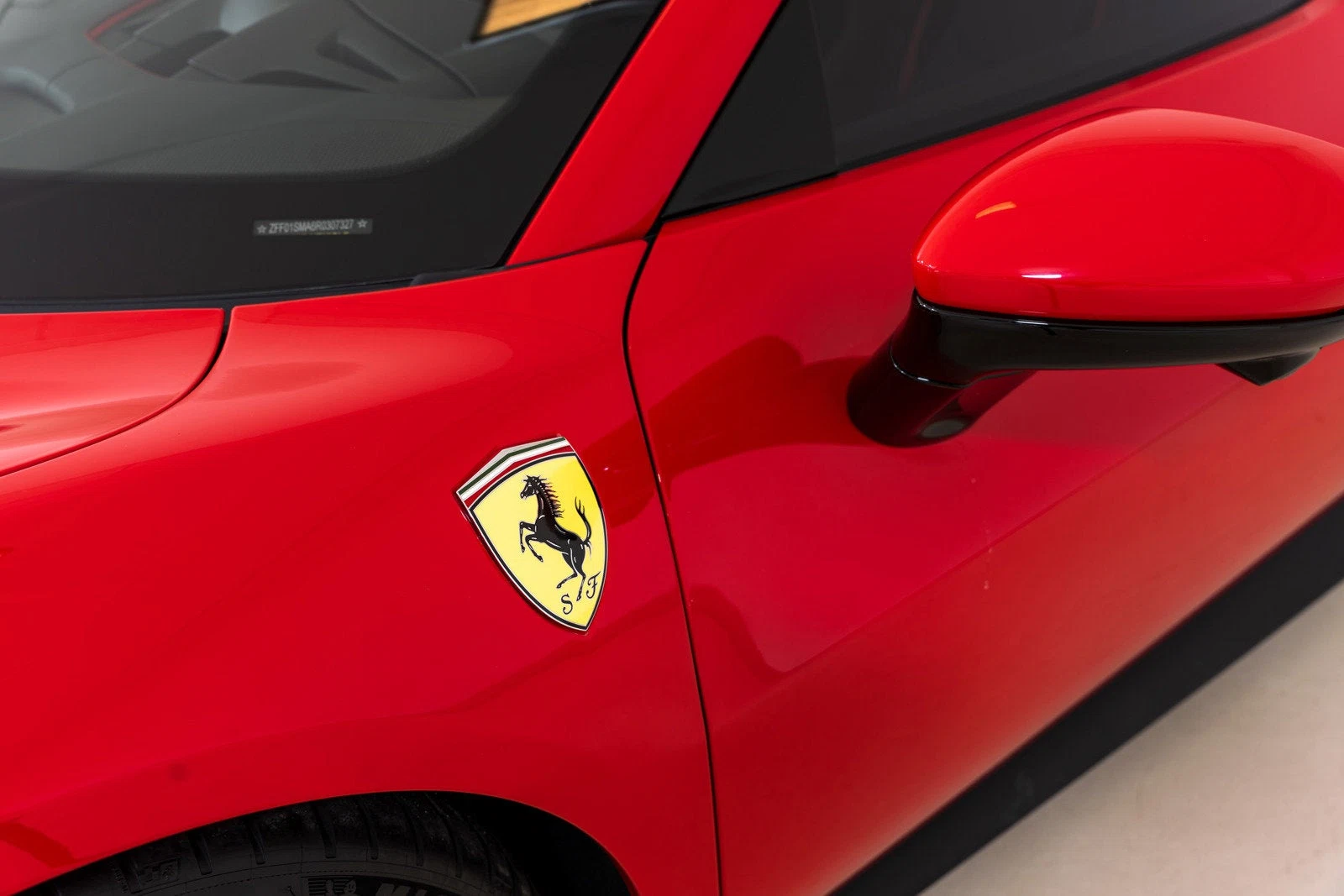 2024 Ferrari 296 GTS, 10/30