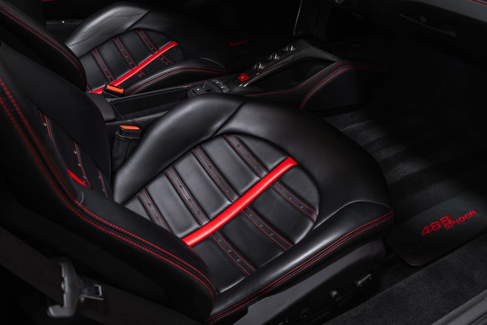 2019 Ferrari 488 Spider, 26/30