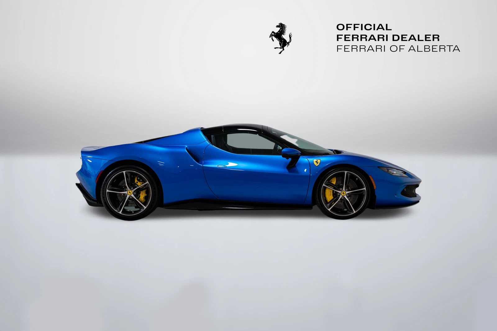 2025 Ferrari 296 GTS, 12/30