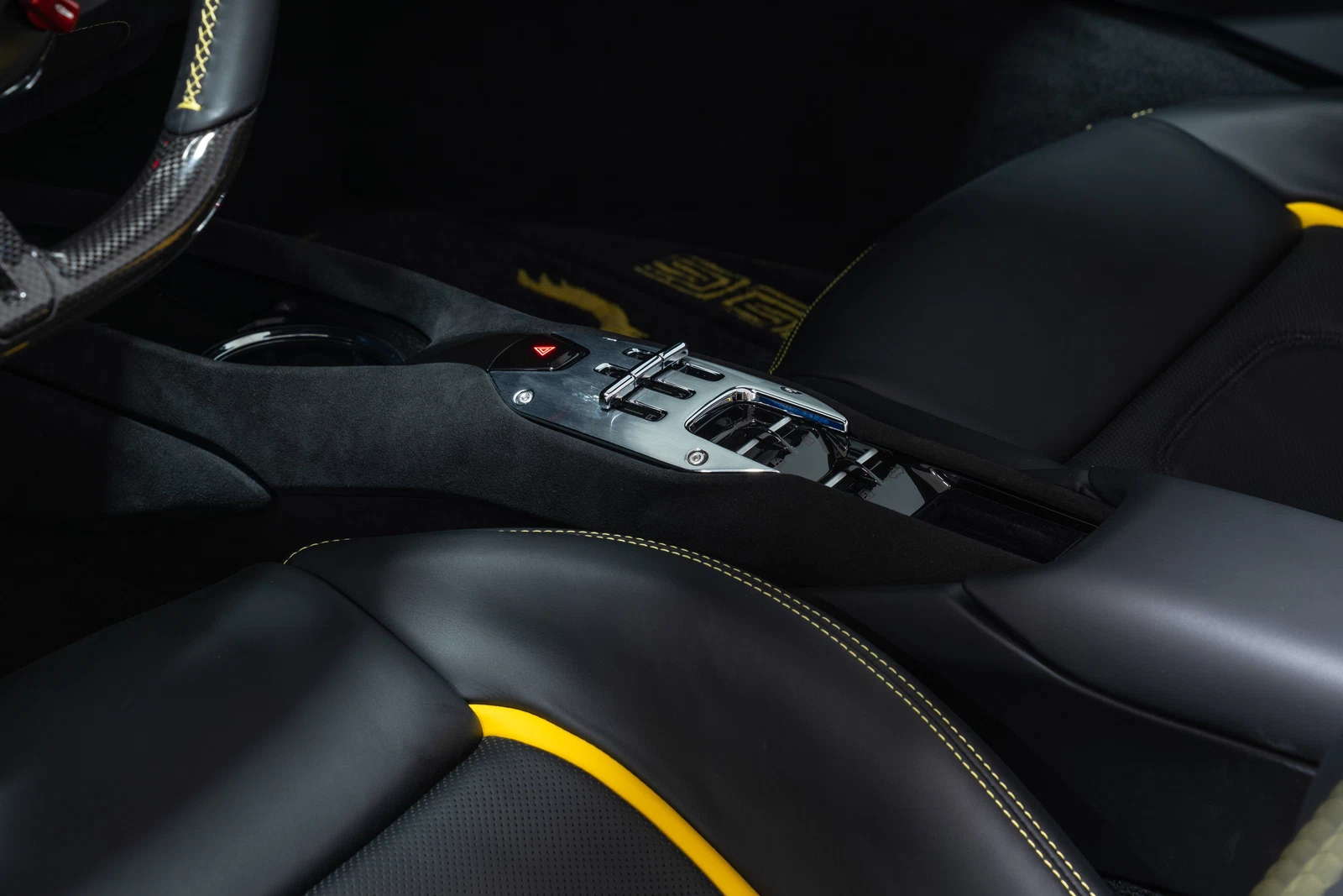 2025 Ferrari 296 GTS, 21/30