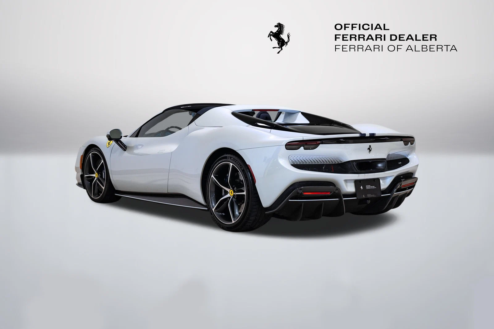 2025 Ferrari 296 GTS, 9/30