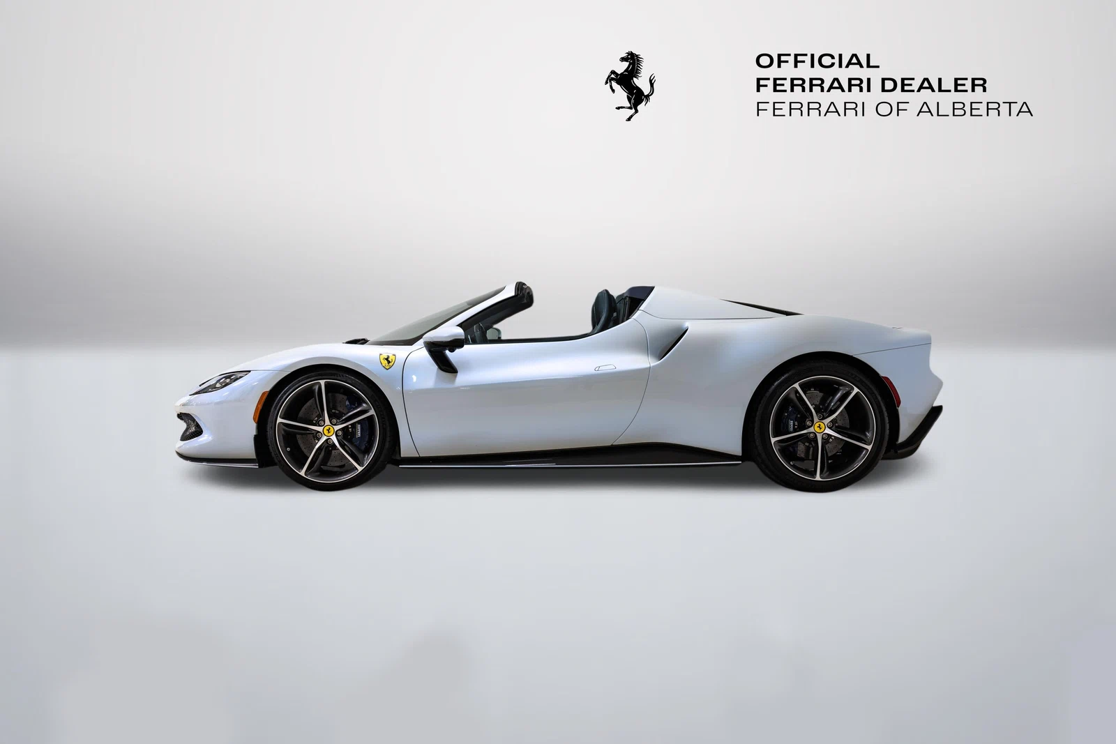 2025 Ferrari 296 GTS, 10/30