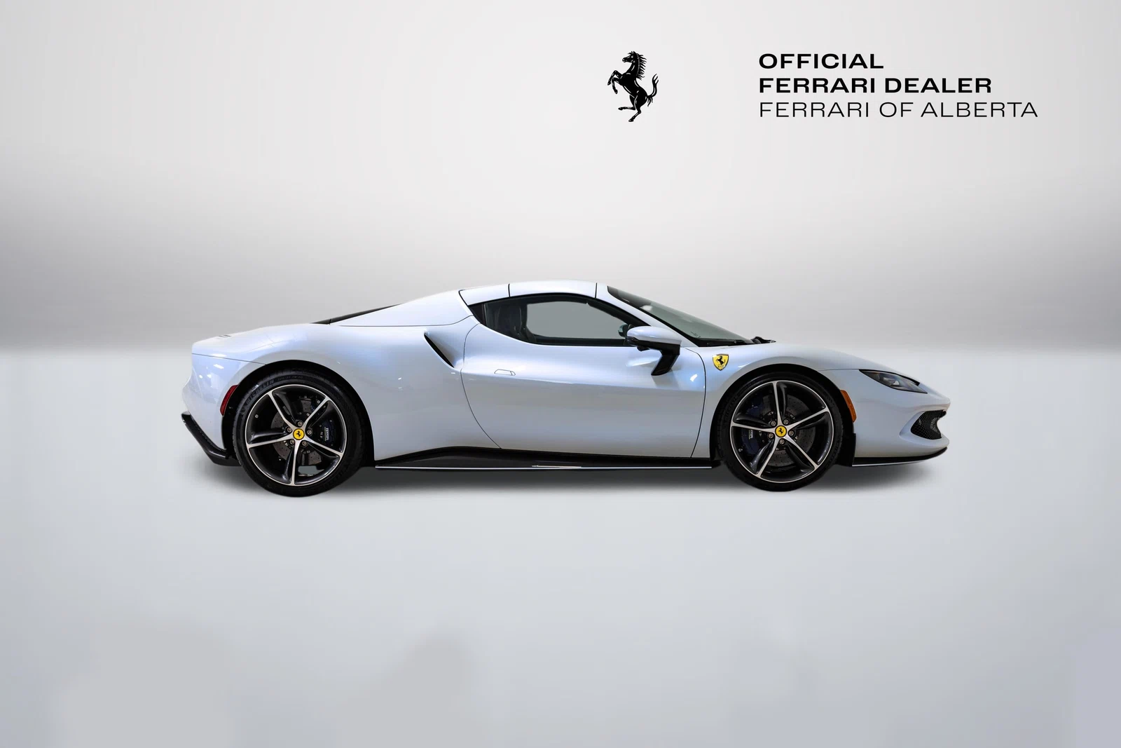 2025 Ferrari 296 GTS, 13/30