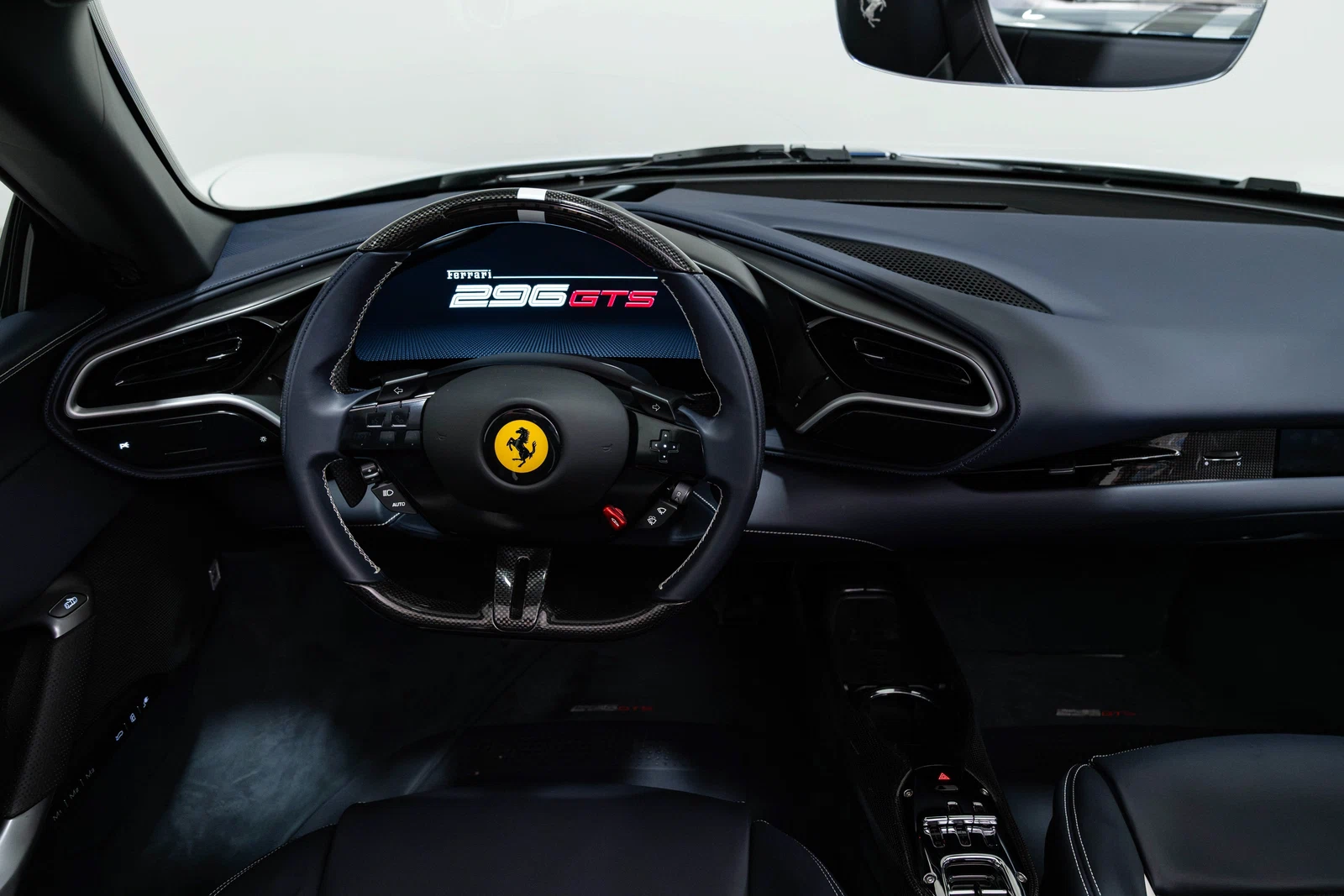 2025 Ferrari 296 GTS, 20/30