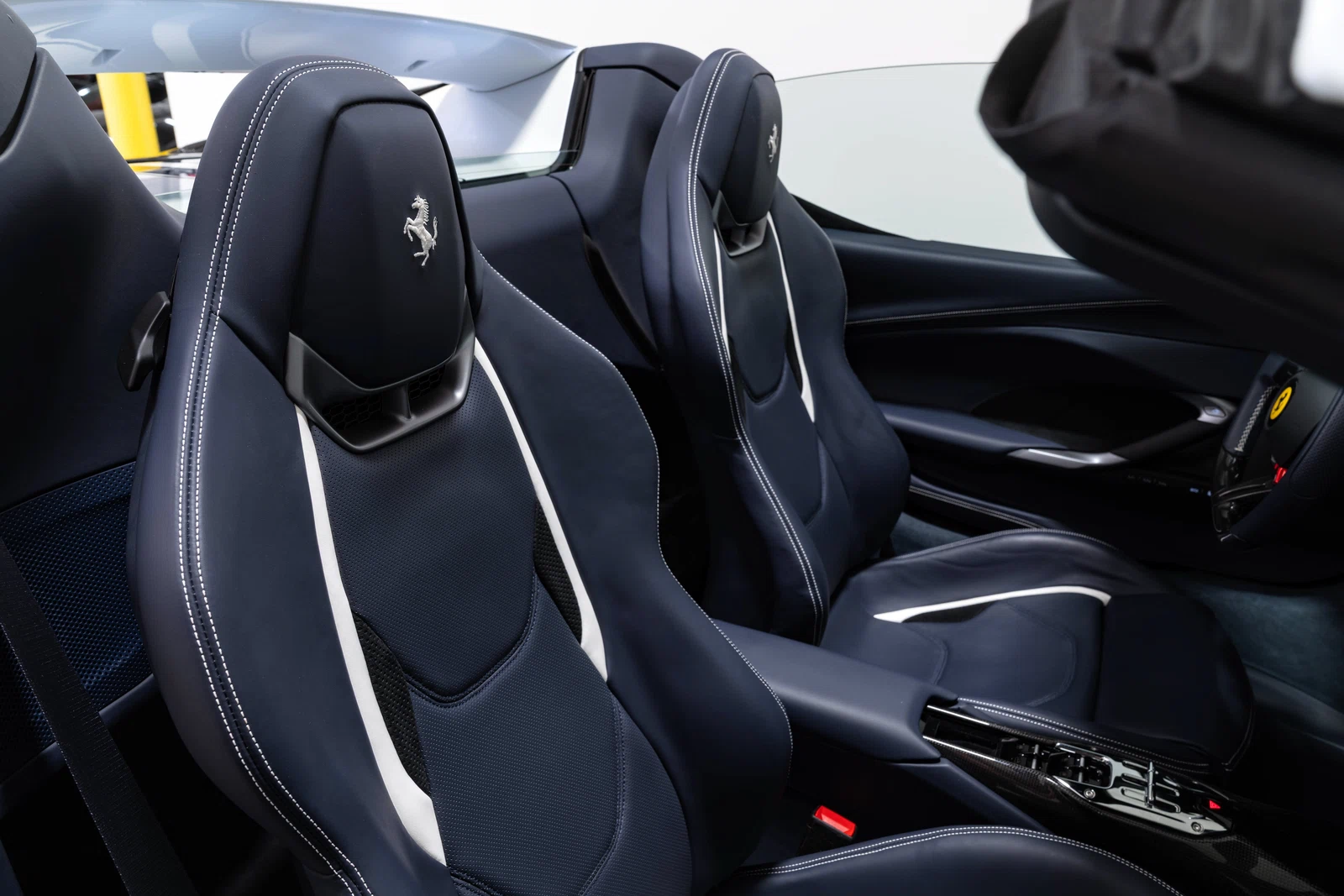2025 Ferrari 296 GTS, 24/30