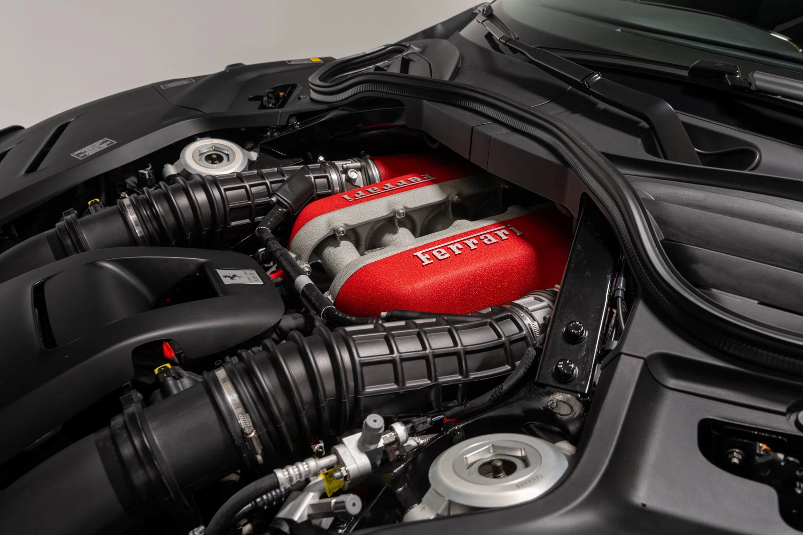 2026 Ferrari Purosangue, 9/30