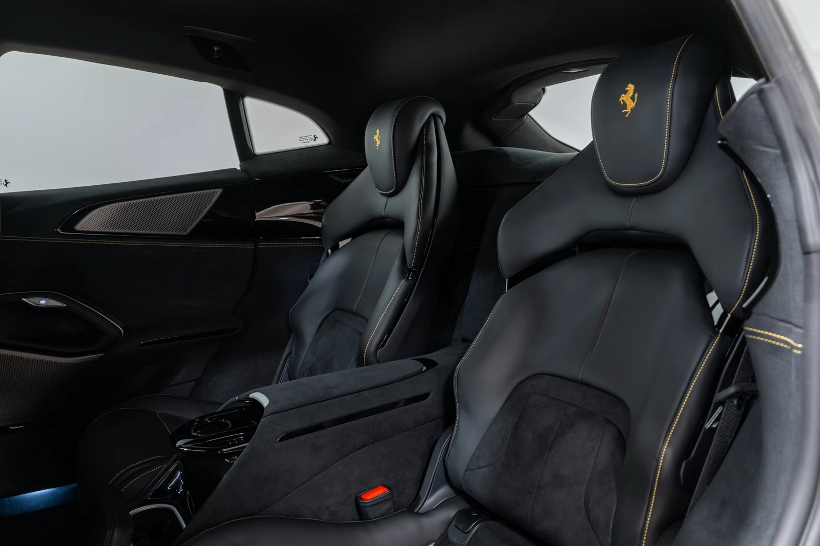 2026 Ferrari Purosangue, 20/30