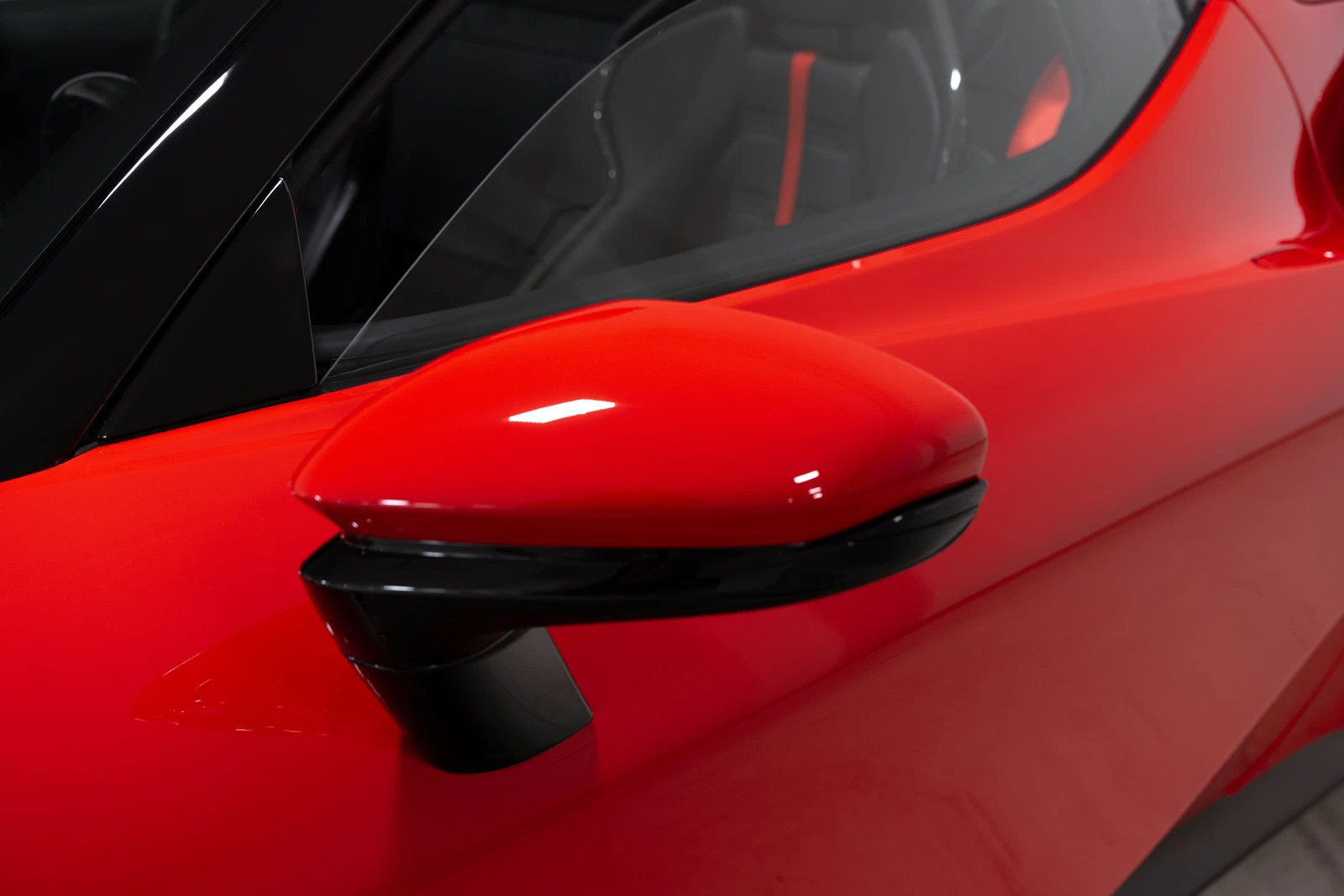 2025 Ferrari SF90 Spider, 17/30