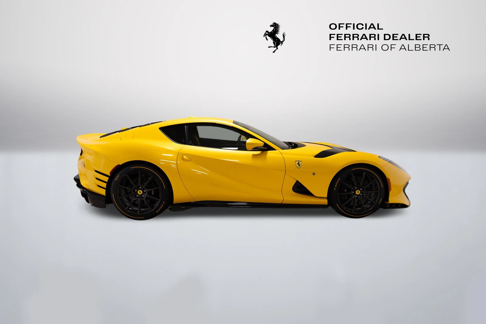 2022 Ferrari 812 Competizione, 4/25