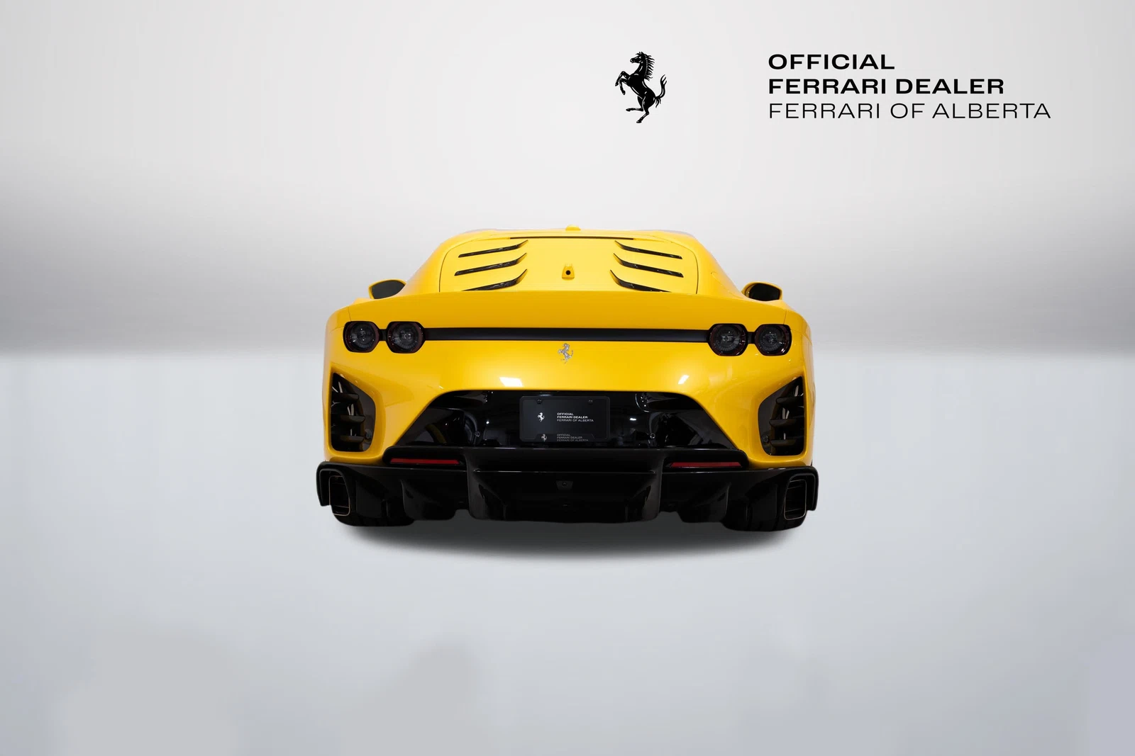 2022 Ferrari 812 Competizione, 6/25