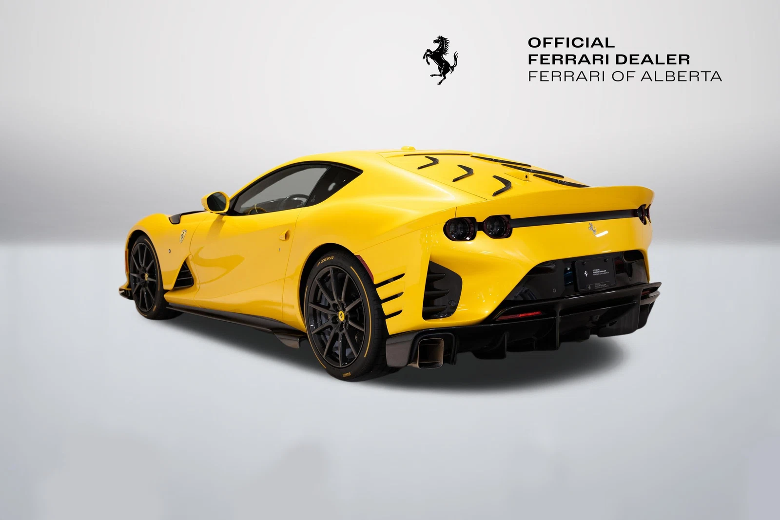 2022 Ferrari 812 Competizione, 7/25