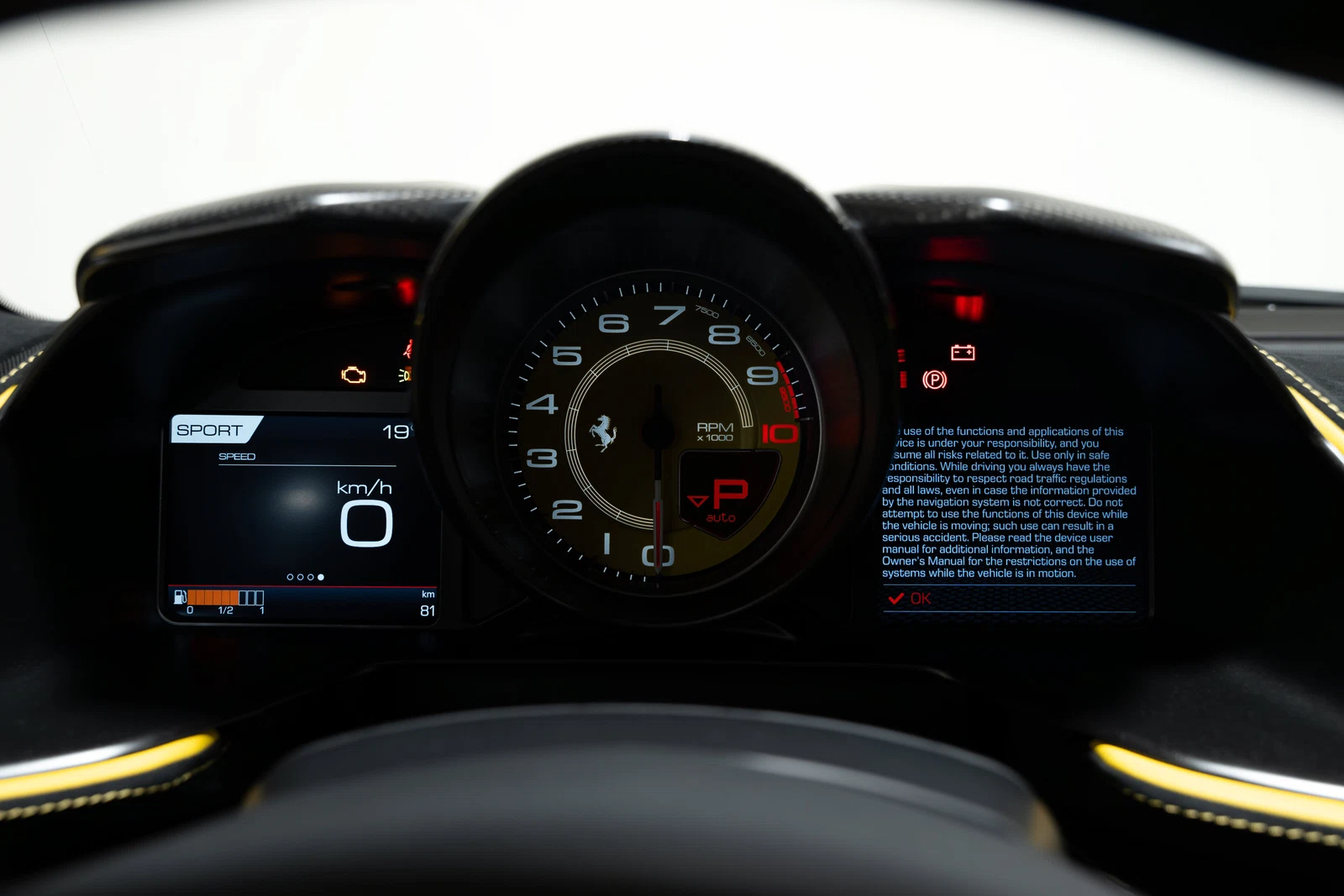 2022 Ferrari 812 Competizione, 16/25
