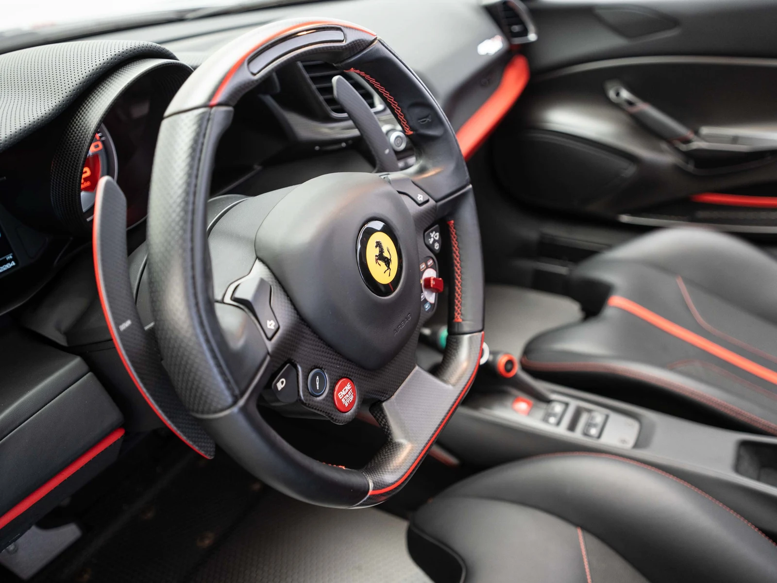 2019 Ferrari 488 Pista Spider, 17/20