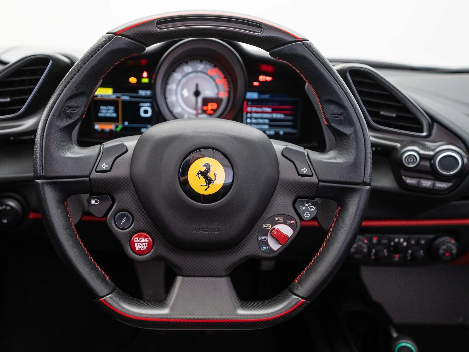 2019 Ferrari 488 Pista Spider, 19/20