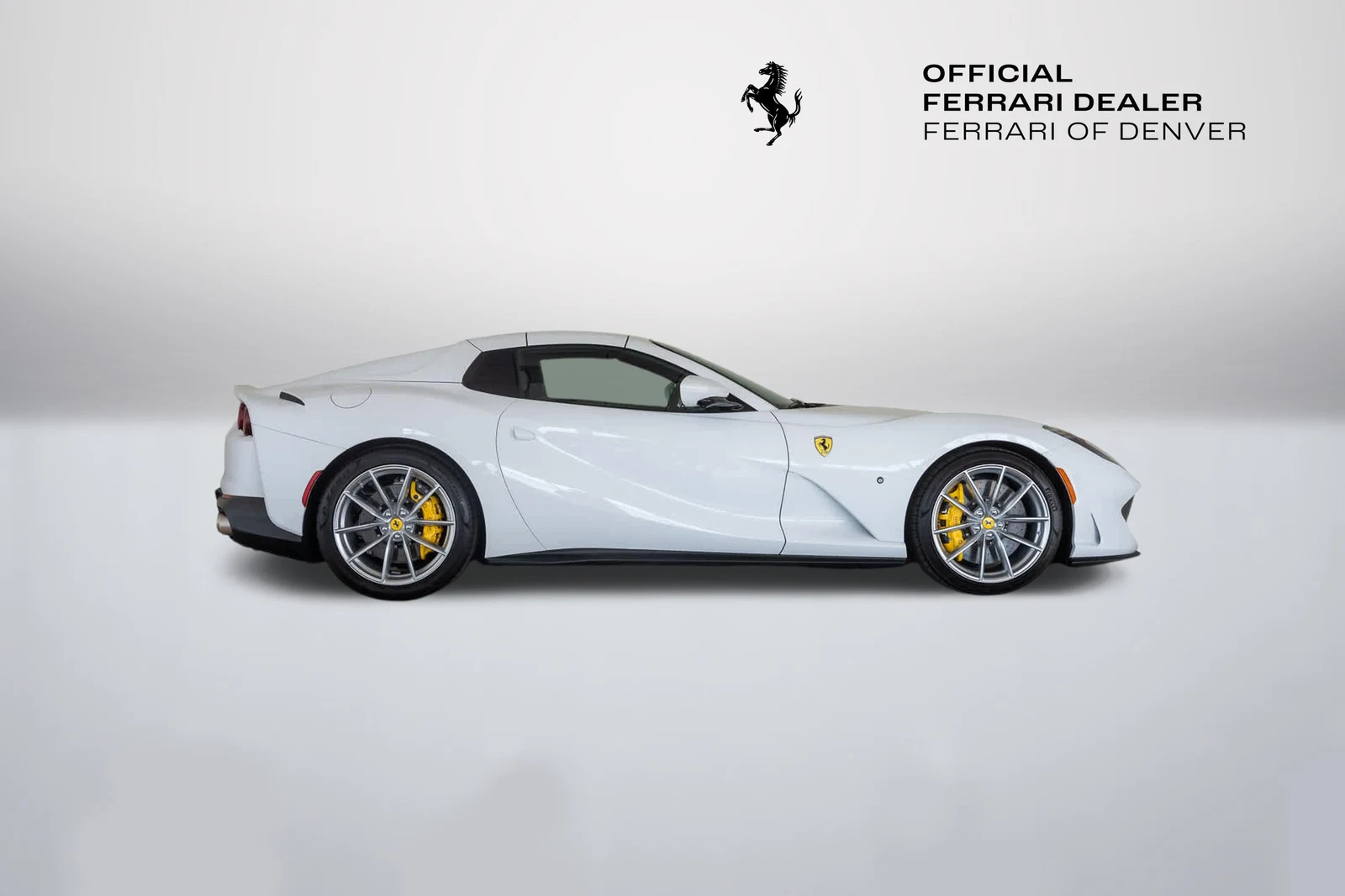 2022 Ferrari 812 GTS, 6/20