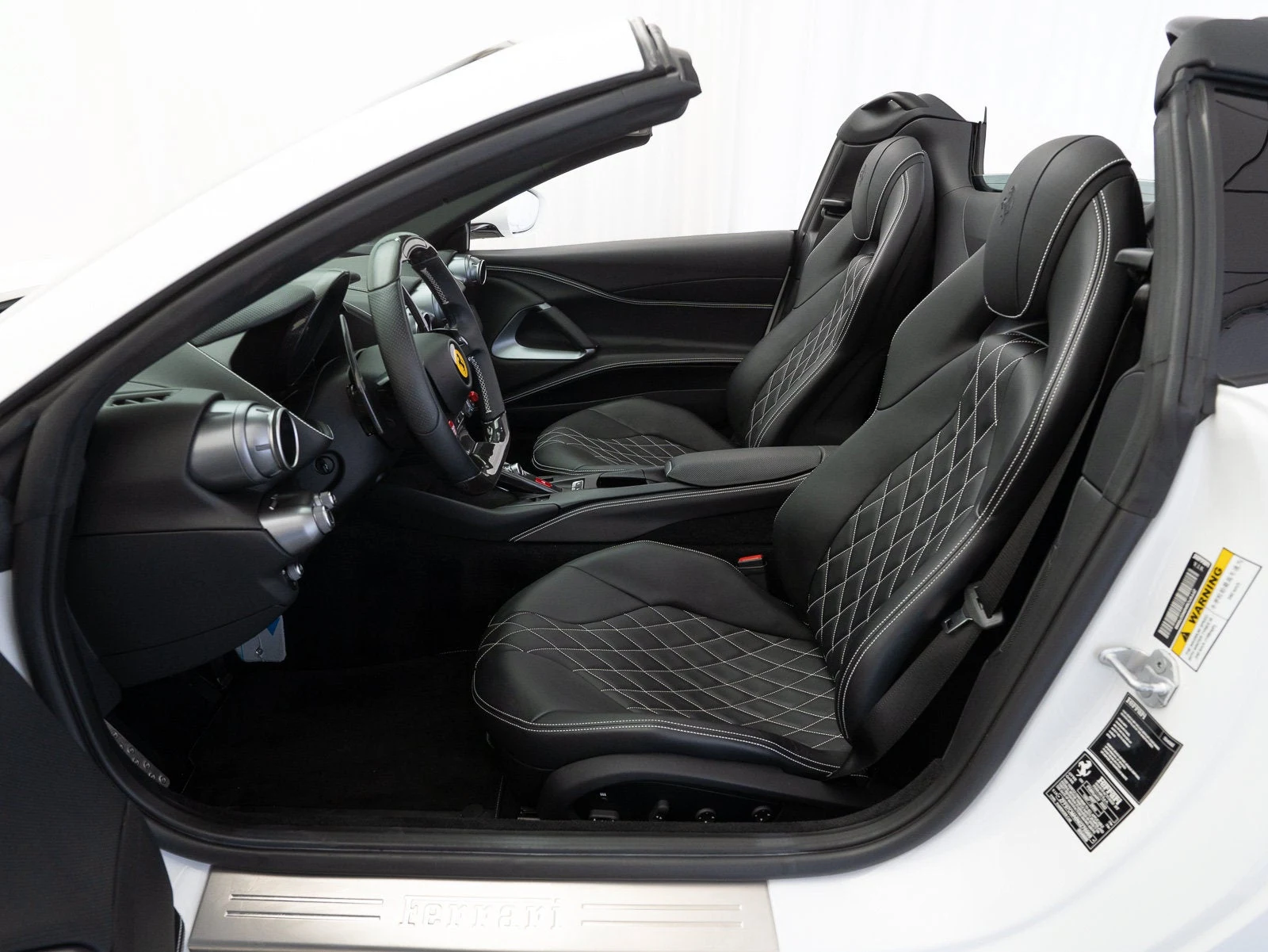 2022 Ferrari 812 GTS, 9/20