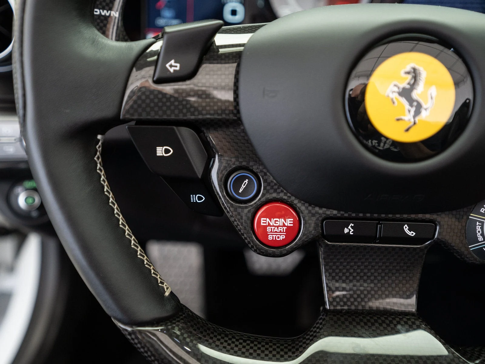 2022 Ferrari 812 GTS, 20/20