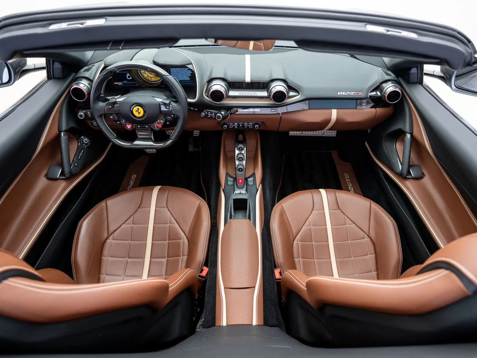 2022 Ferrari 812 GTS, 20/20