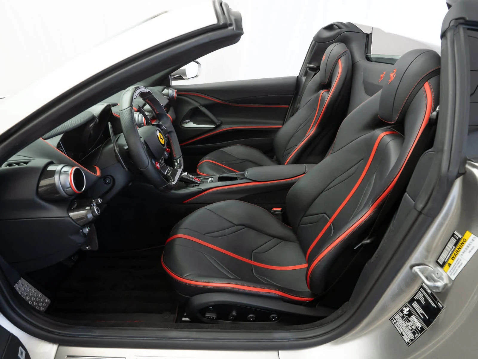 2022 Ferrari 812 GTS, 9/20