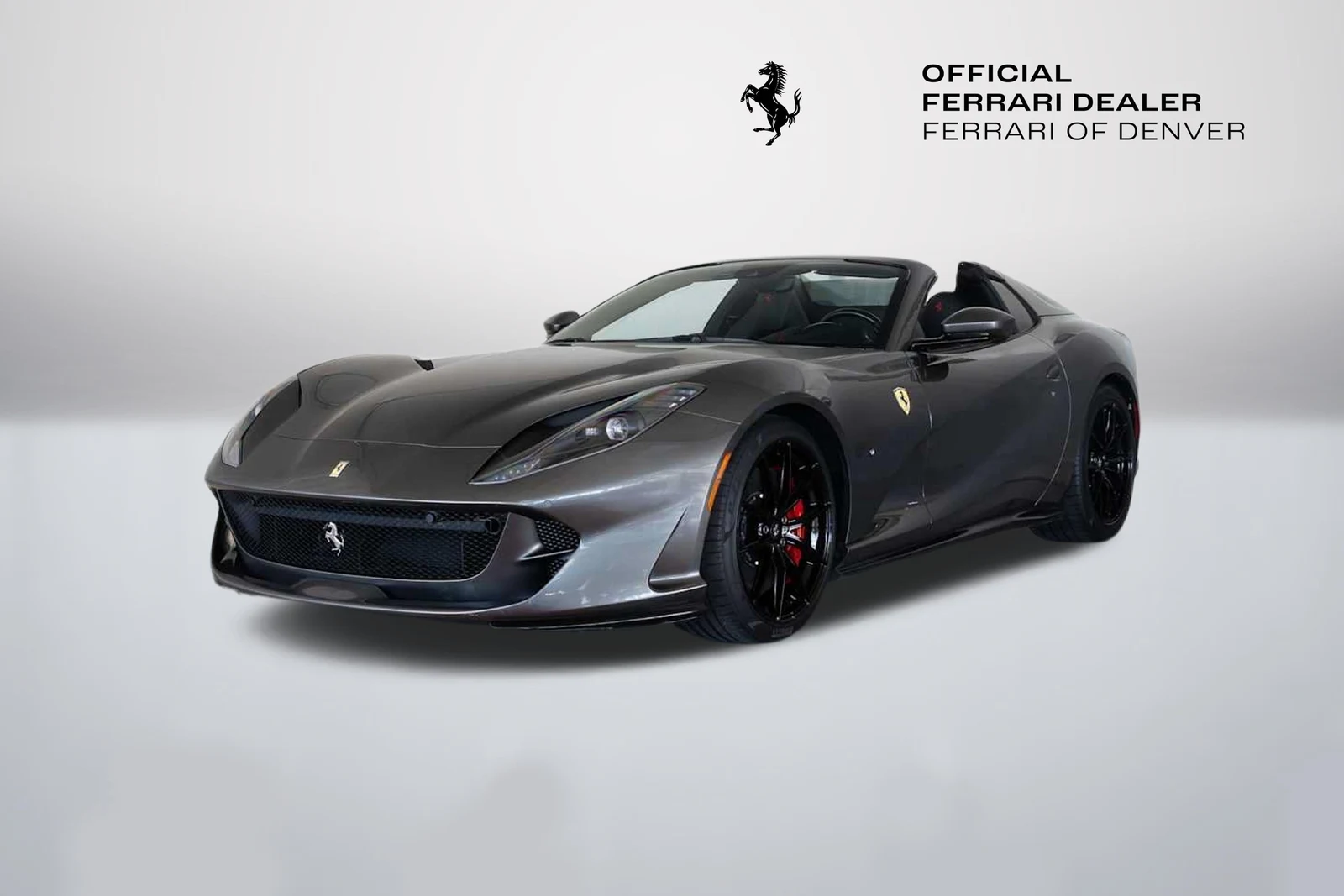 Grigio Silverstone Ferrari 812 GTS in a front three-quarter view