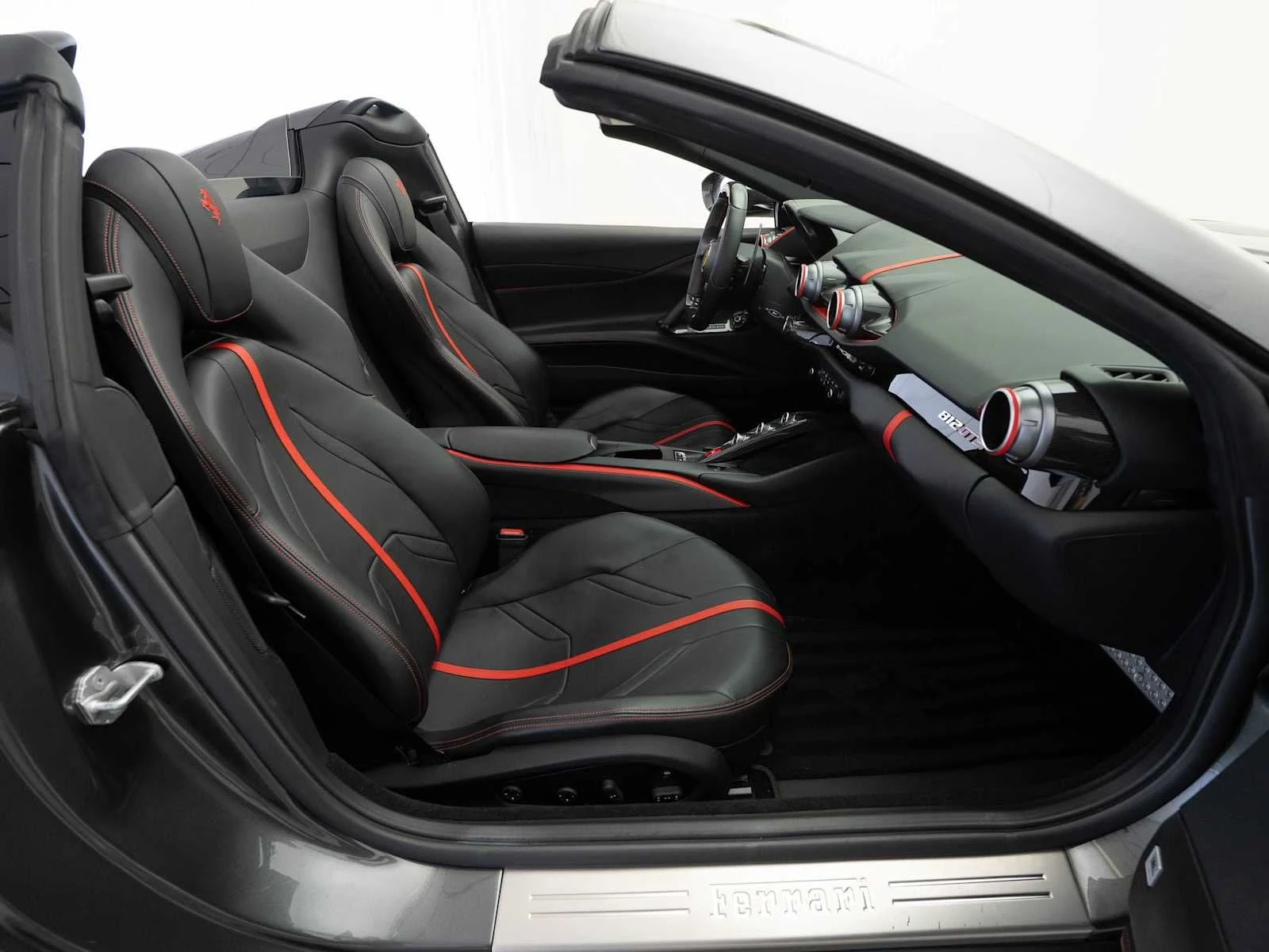 2021 Ferrari 812 GTS, 10/20