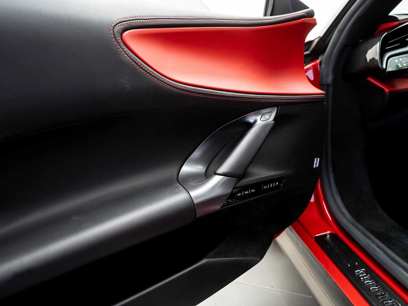 2022 Ferrari SF90 Stradale, 16/20