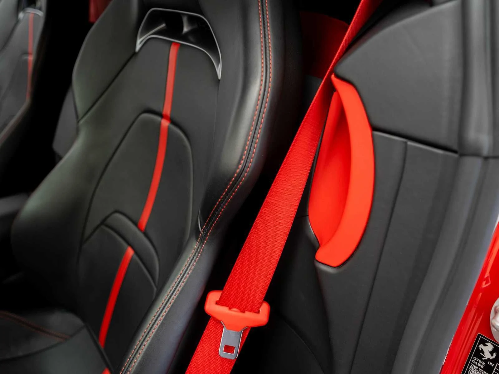 2022 Ferrari SF90 Stradale, 18/20