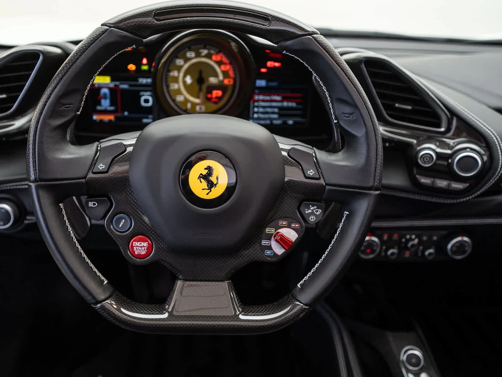 2018 Ferrari 488 Spider, 18/20