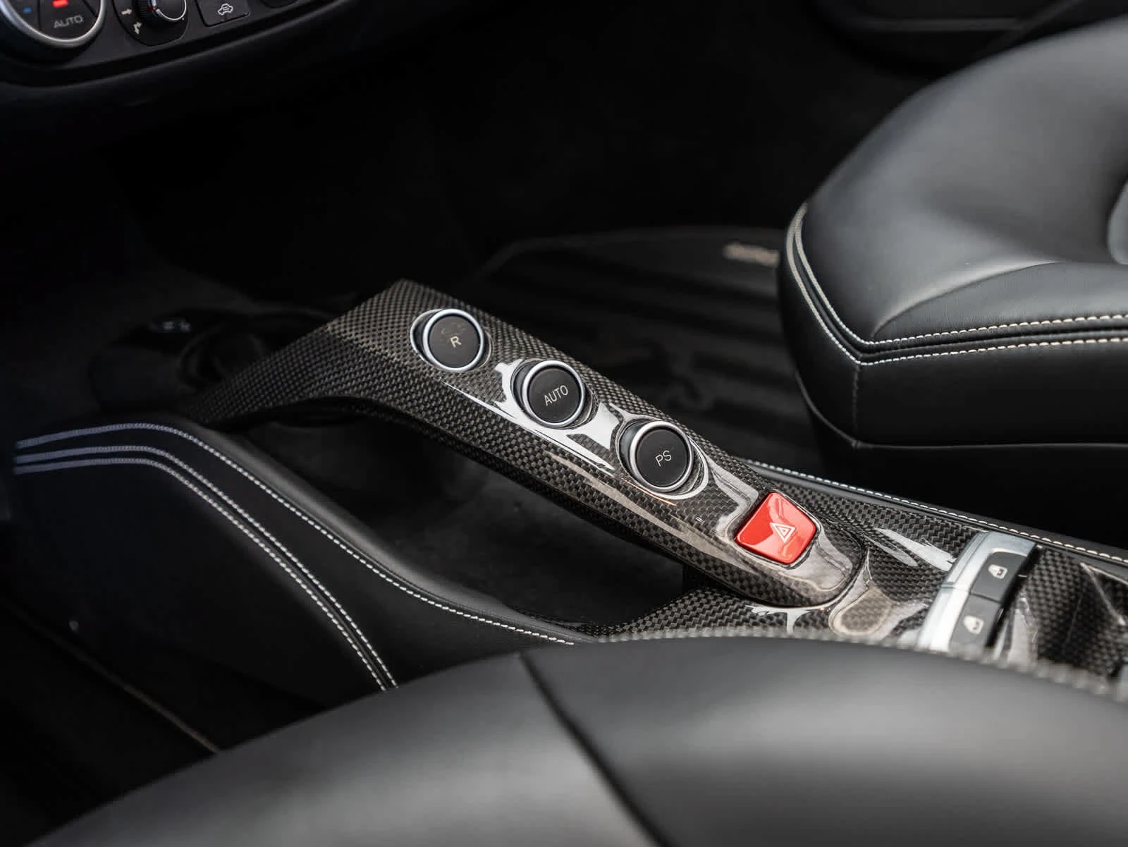 2018 Ferrari 488 Spider, 19/20