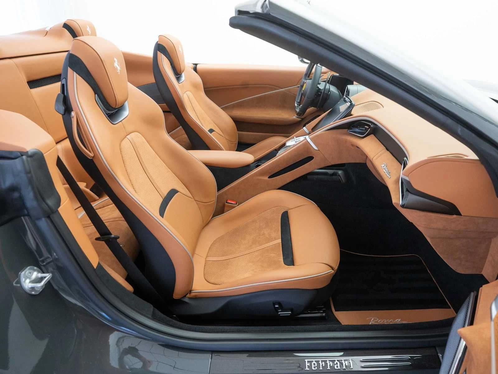 2024 Ferrari Roma Spider, 10/20