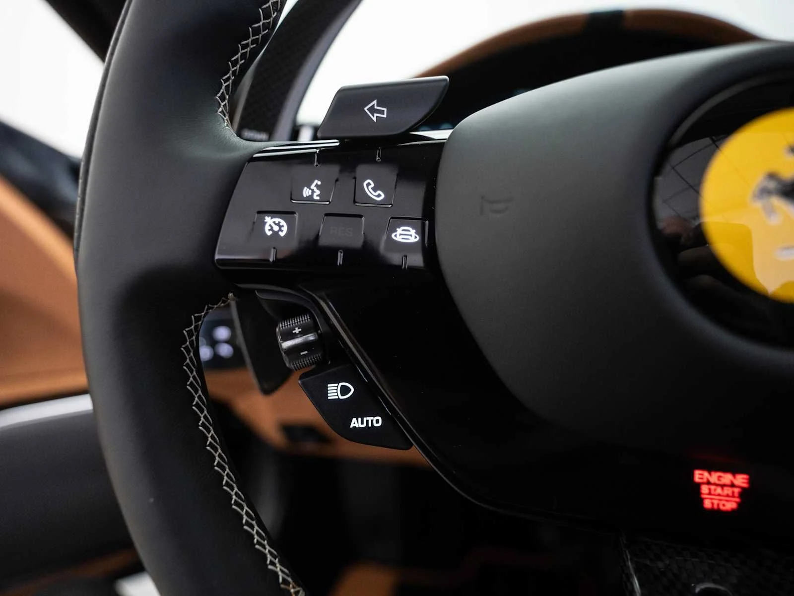 2024 Ferrari Roma Spider, 20/20