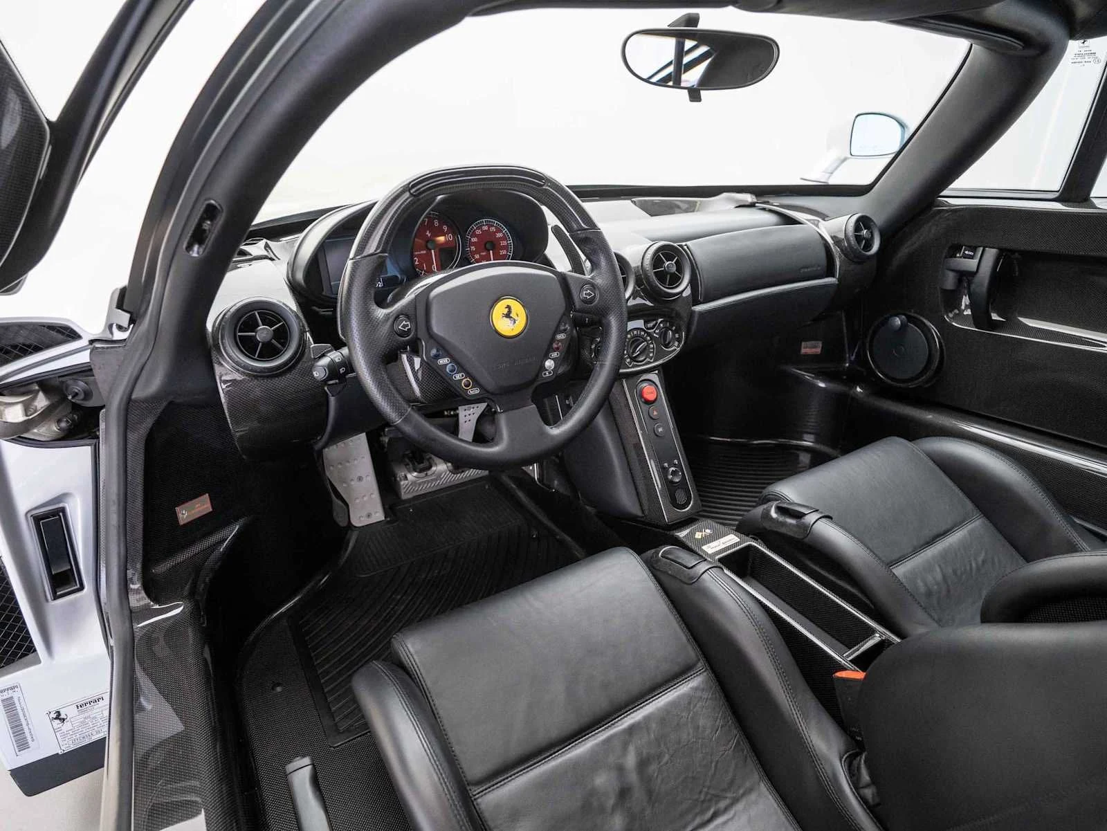 2004 Ferrari Enzo interior, dashboard, Nero