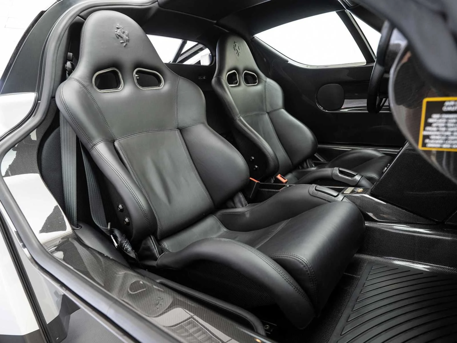 2004 Ferrari Enzo interior, seats, Nero